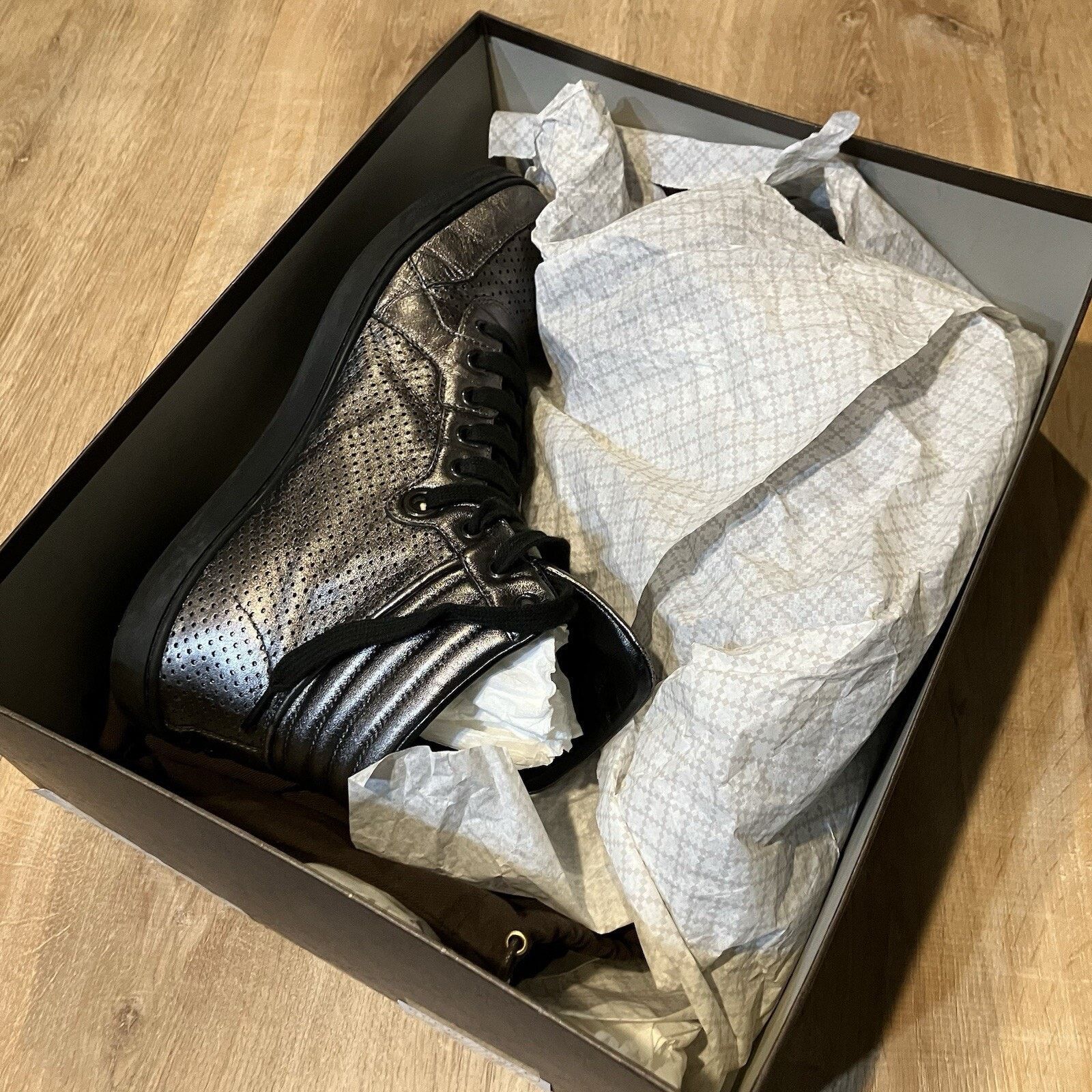 Gucci GUCCI GG Gray Platinum Metallic High Top Leather 322730 Size US 8.5 / EU 41-42 - 2 Thumbnail