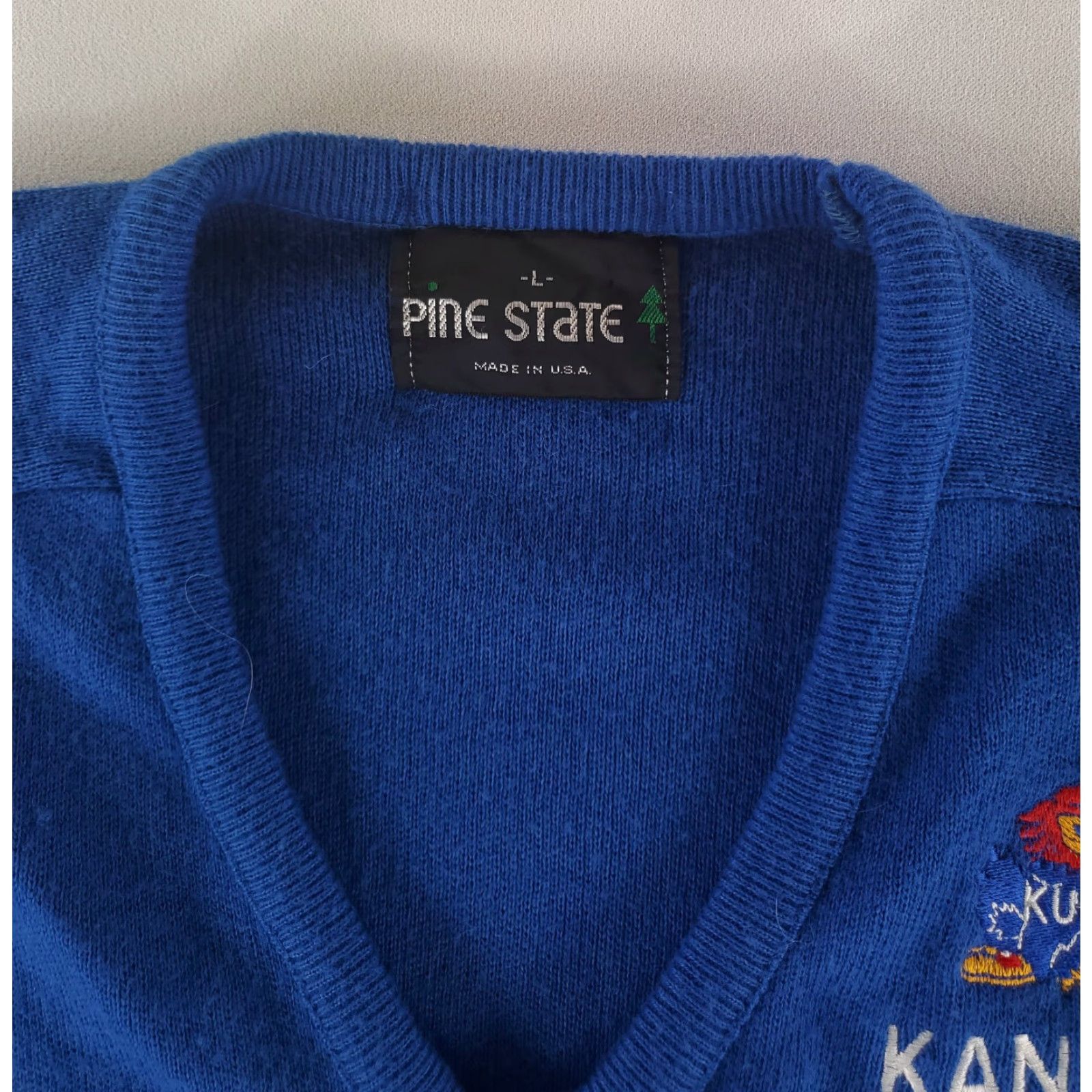 Vintage VTG Kansas Basketball Band Sweater Pine State Blue Mens L V Neck Pullover State Popular 80s Decade Men Size US L / EU 52-54 / 3 - 3 Thumbnail