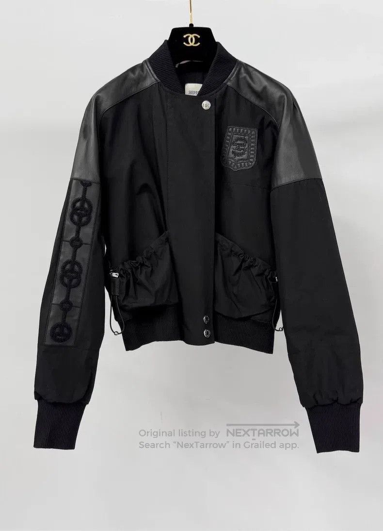 Hermes Hermes Black Embroidered Jacket Size XS / US 0-2 / IT 36-38 - 1 Thumbnail