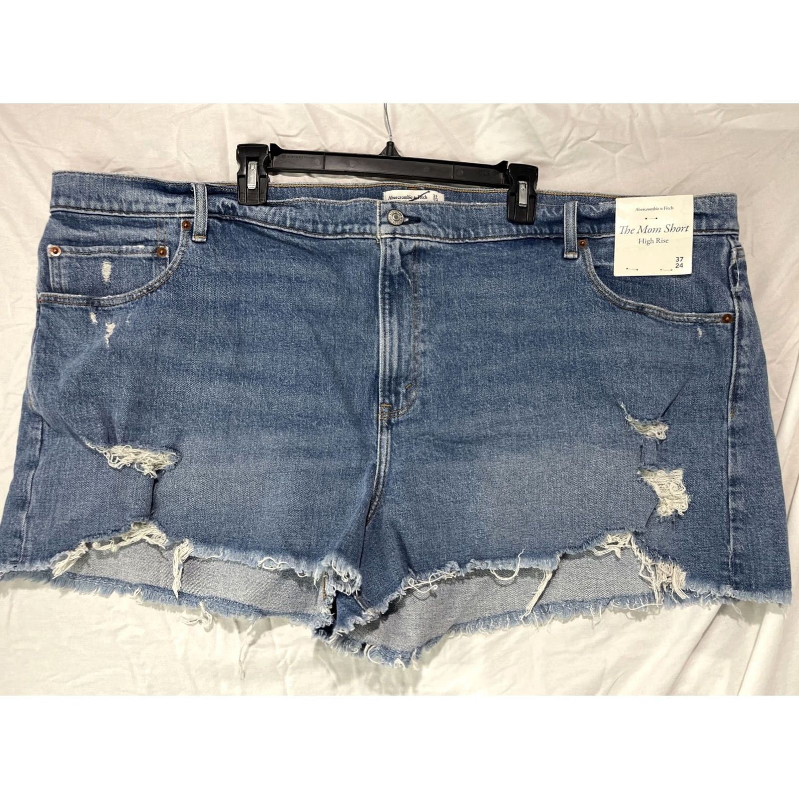 Abercrombie & Fitch Abercrombie & Fitch Shorts Womens 37 24 Denim The Mom High Rise Distressed Hem Blue 5-Pocket Classic Casual Womens Size 25" / US 0 / IT 36 - 2 Thumbnail