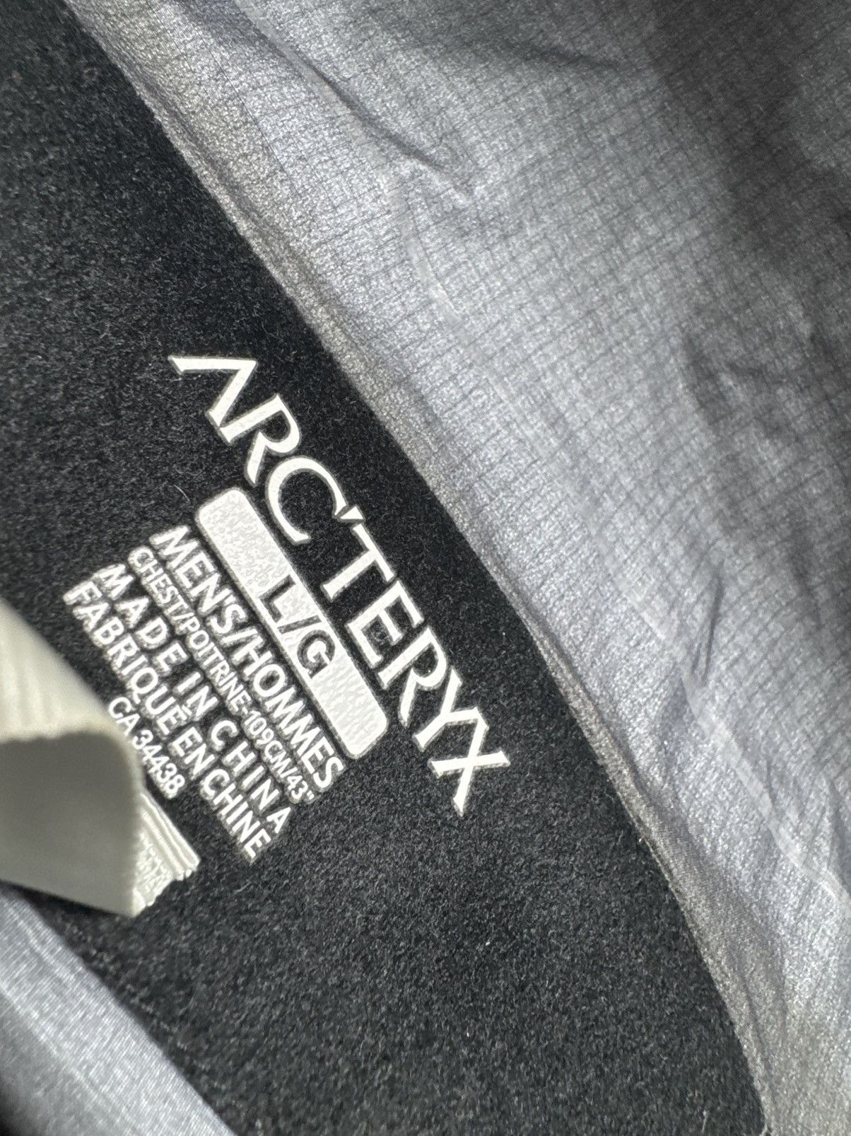 Arc'teryx Arc’teryx Gore-Tex Pro Alpha AR Jacket Size L Size US L / EU 52-54 / 3 - 10 Thumbnail
