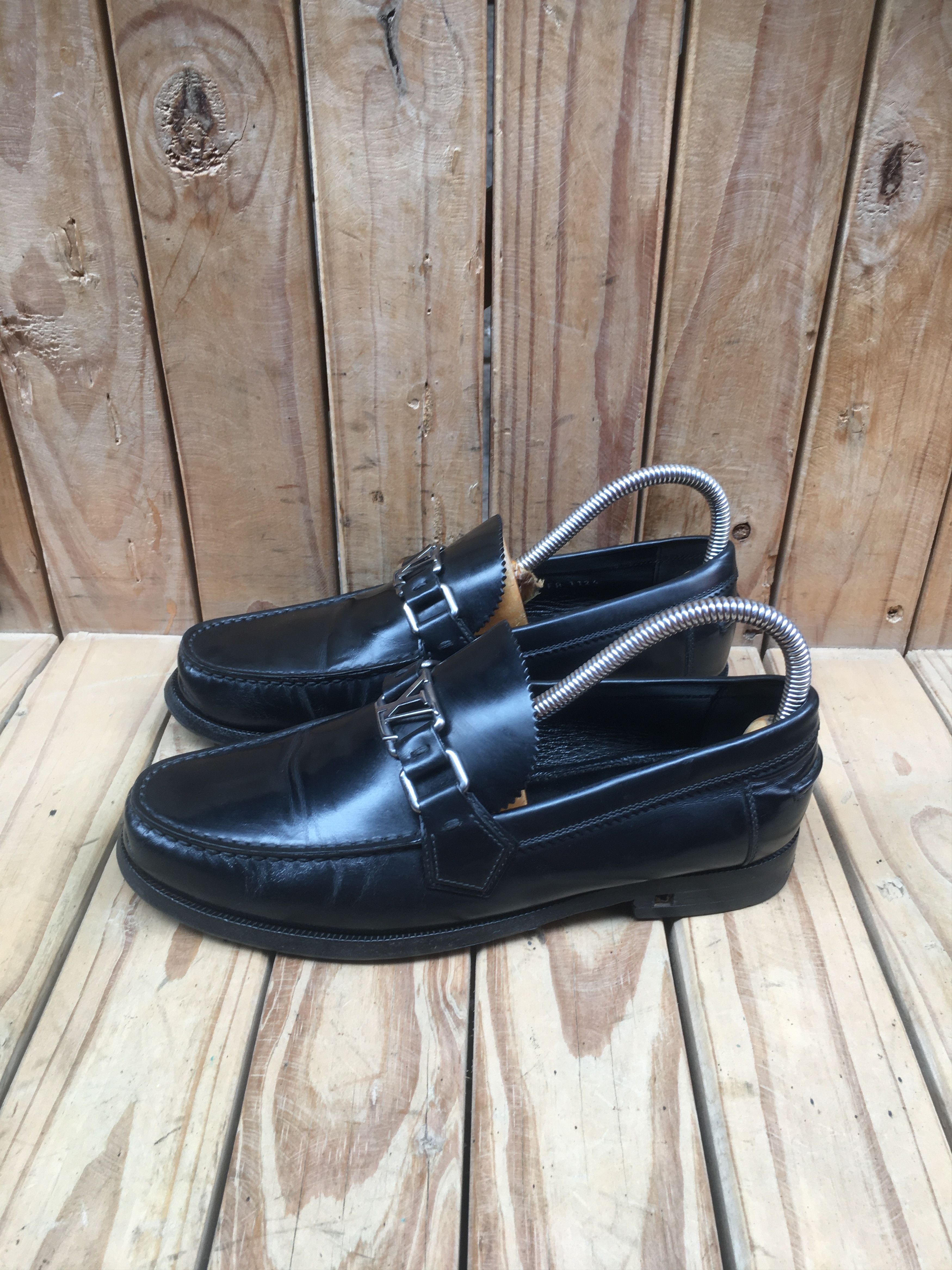 Louis Vuitton Louis Vuitton Classic Moccasins Leather Loafers Size uk 5 L Size US 6 / EU 39 - 11 Thumbnail
