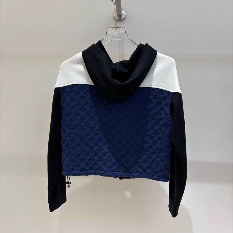 Louis Vuitton Louis Vuitton Three-color embossed full-printed logo hoode Size S / US 4 / IT 40 - 2 Thumbnail