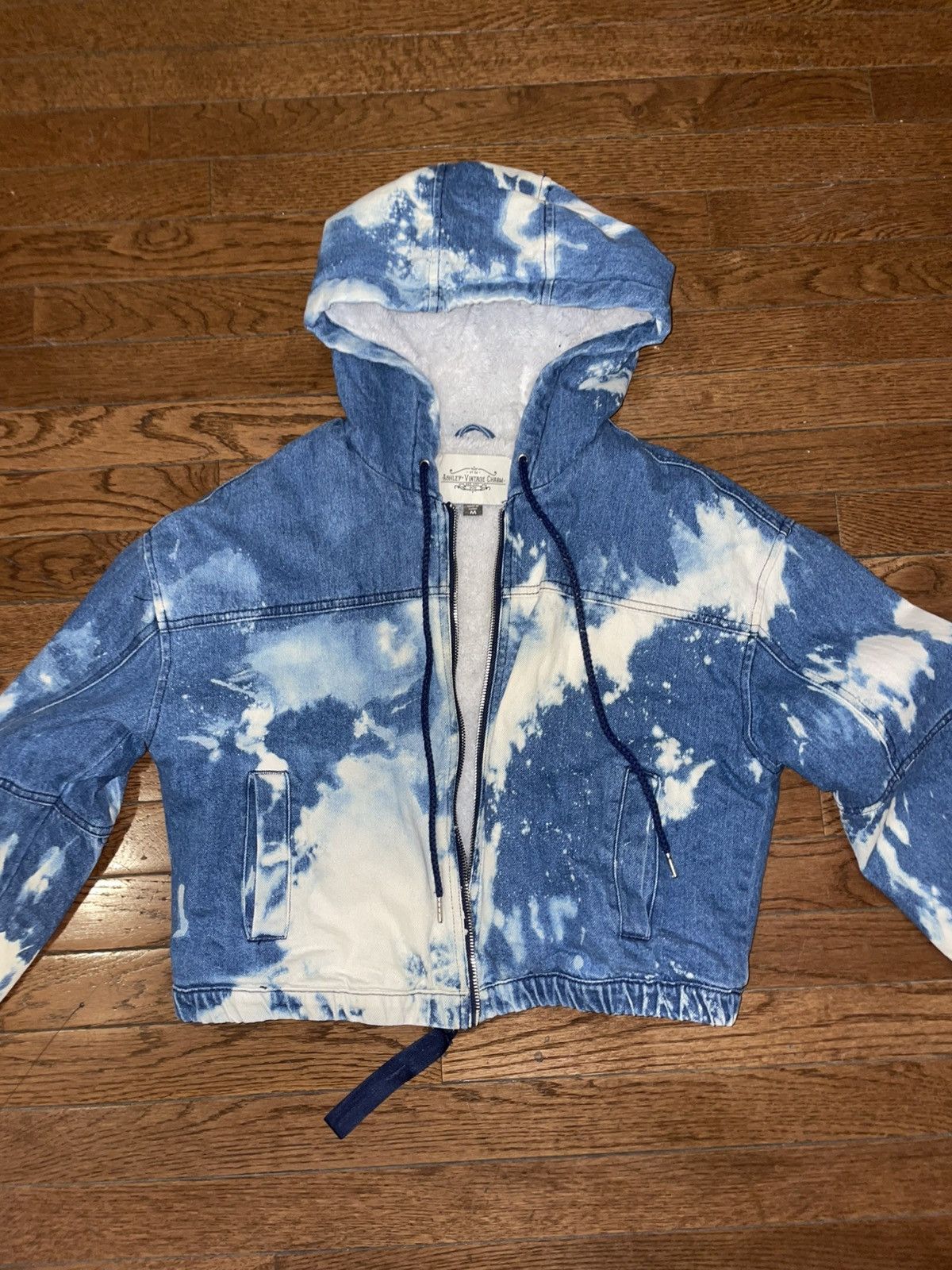 Other Custom Distress denim hooded faux fur cropped jacket Size M / US 6-8 / IT 42-44 - 4 Thumbnail