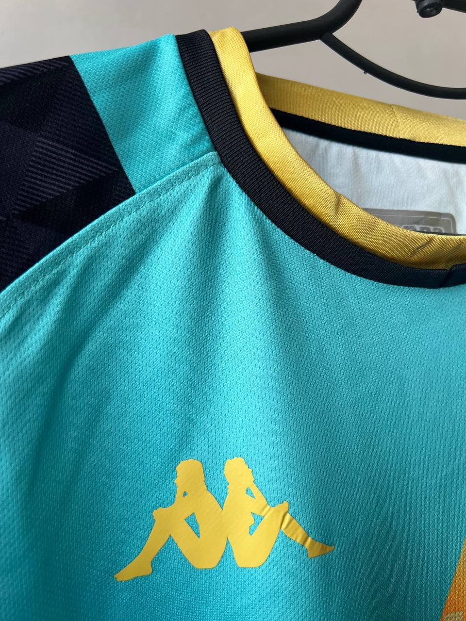 Kappa 2021/22 VENEZIA FC THIRD SOCCER JERSEY FOOTBALL SHIRT KAPPA Size US XL / EU 56 / 4 - 4 Thumbnail