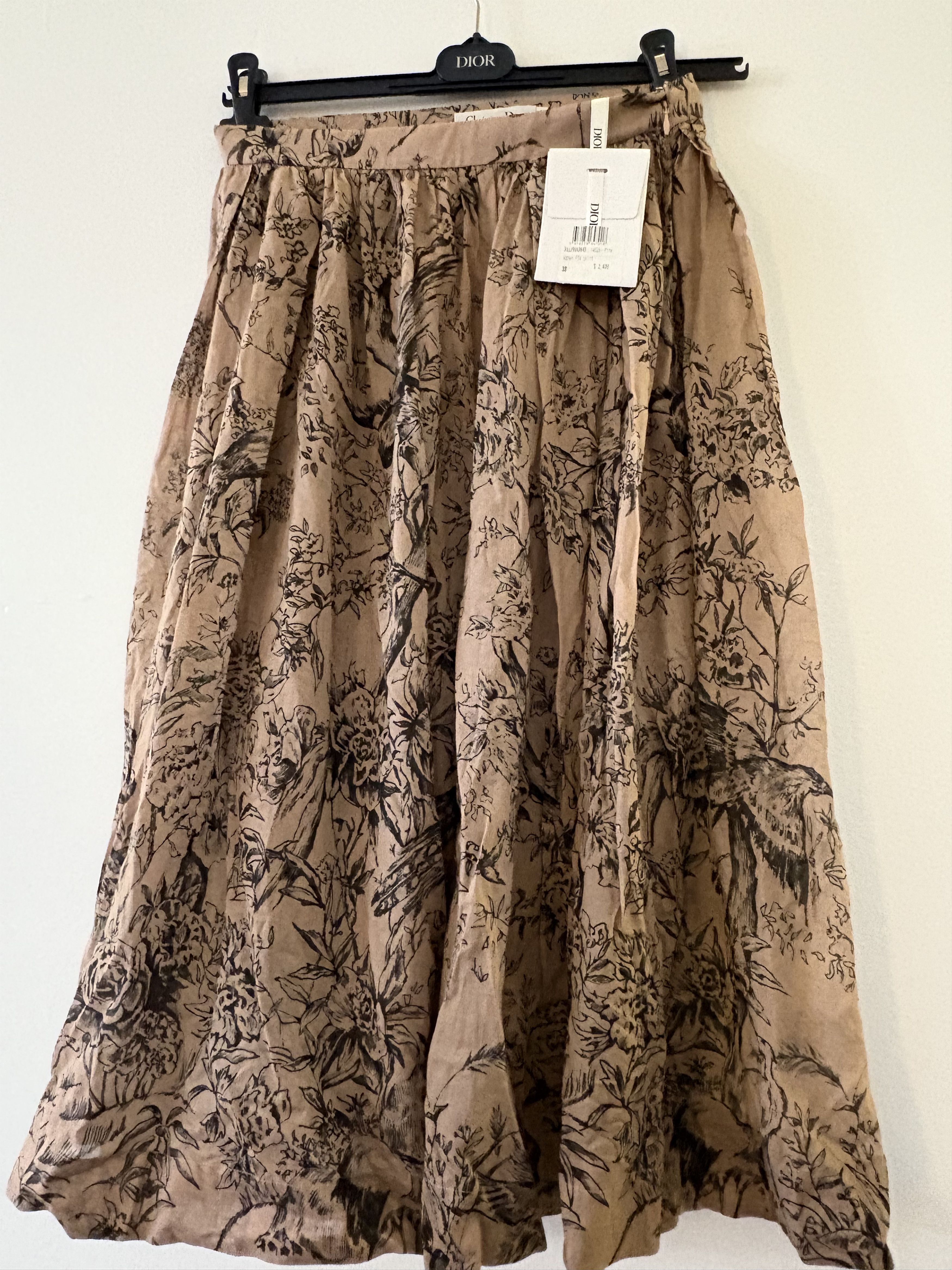 Dior DIOR Floral Midi Length Skirt in Brown SZ 6 NWT MSRP $2400 Size 28" / US 6 / IT 42 - 5 Thumbnail
