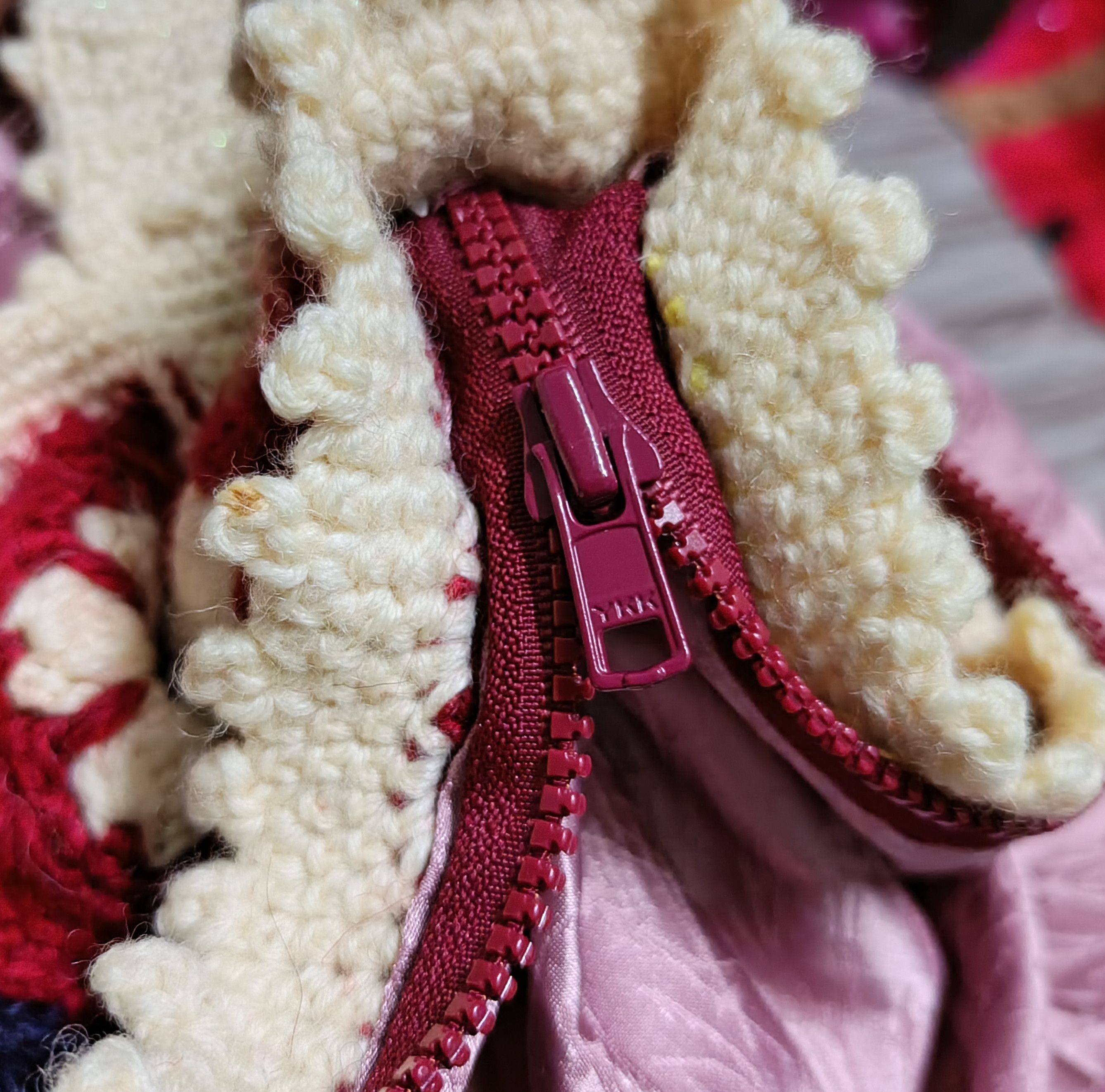 Handmade × Vintage Crochet Crossbody Granny Square Bag Size ONE SIZE - 9 Thumbnail