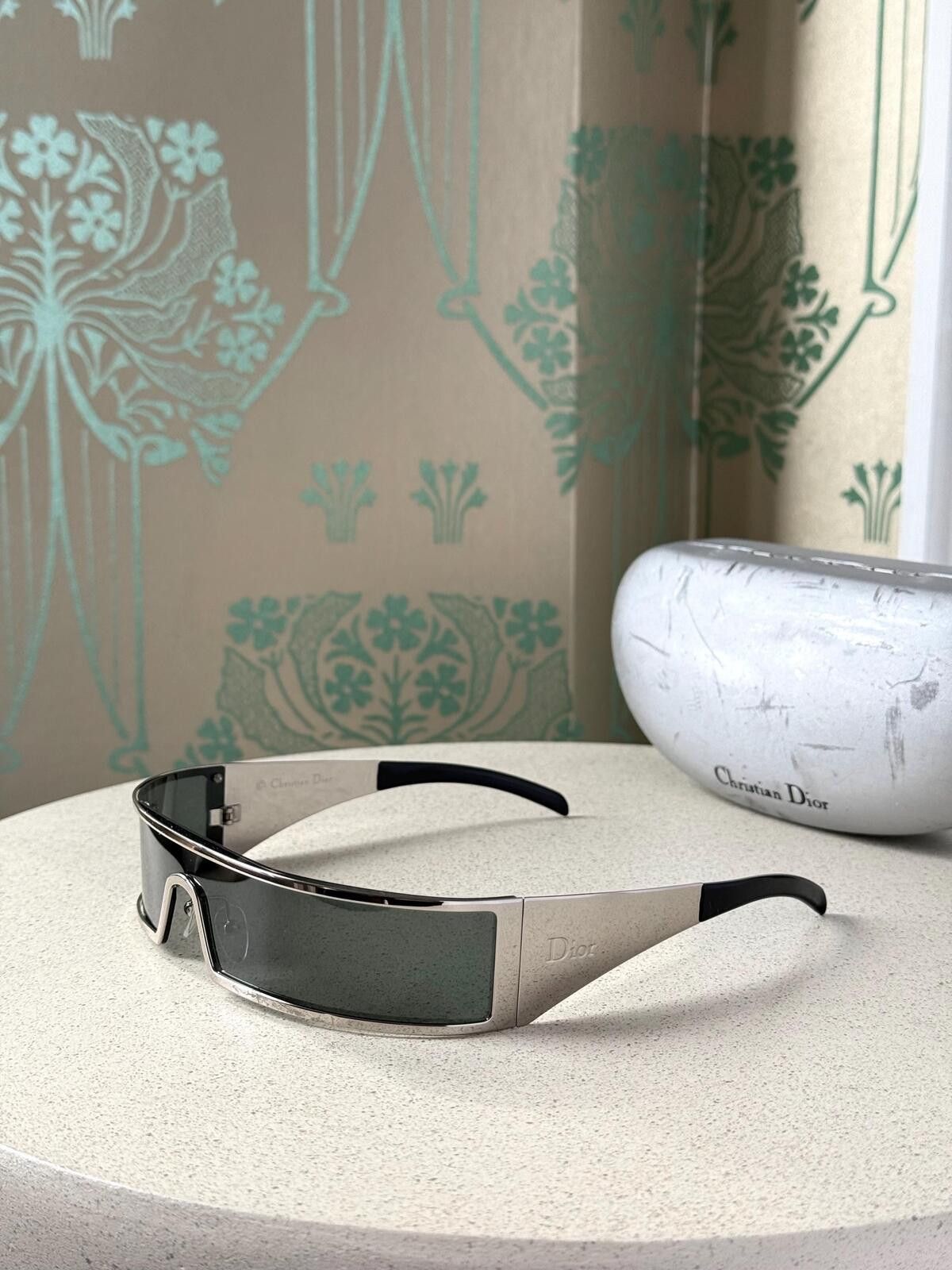 Dior 2003 Dior Punk Sunglasses John Galliano Runway Shield Mask Size ONE SIZE - 1 Thumbnail