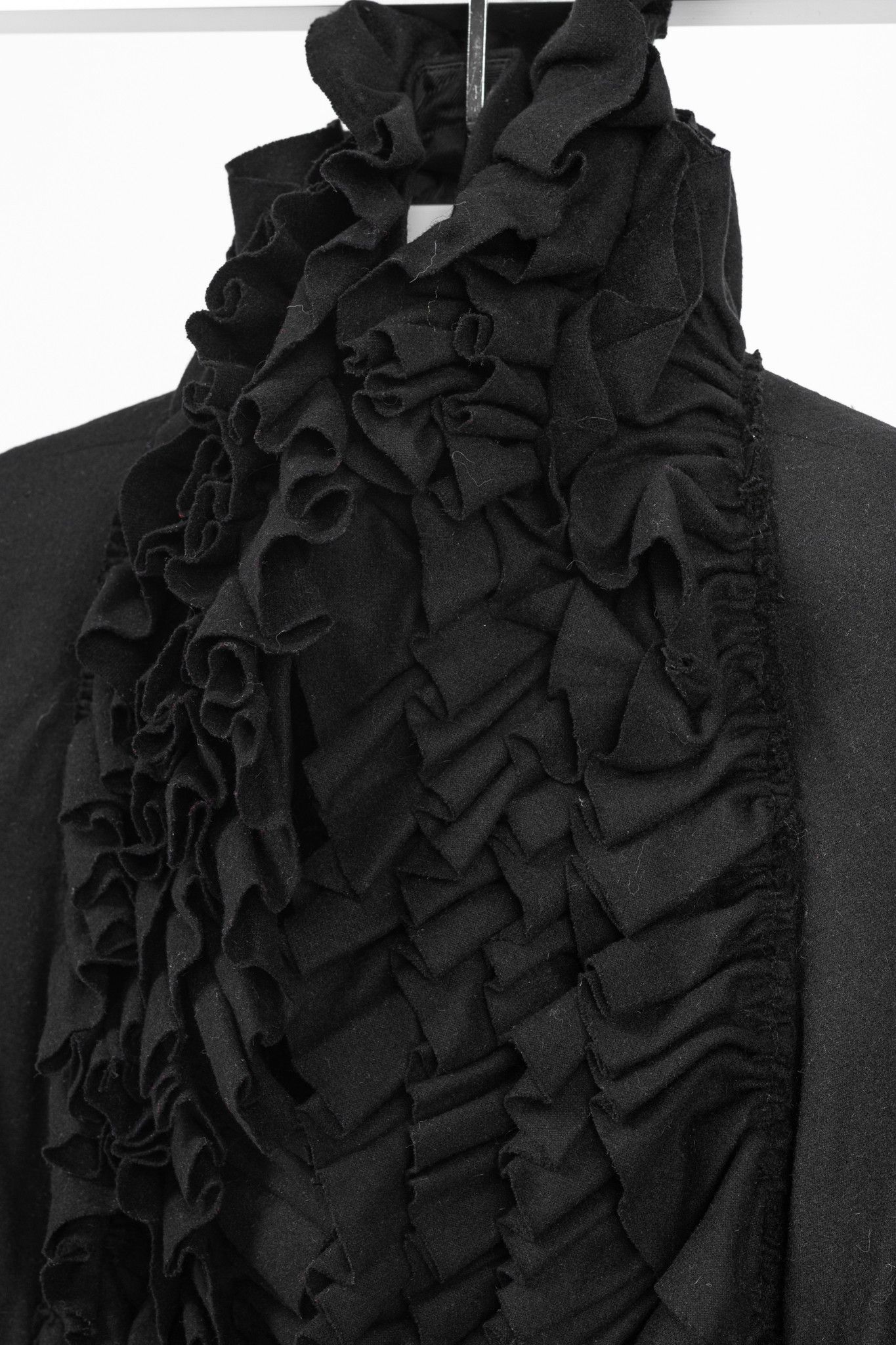 Other Sinclaire 10 Black Wool Ruffled-Front Coat Size S / US 4 / IT 40 - 18 Thumbnail