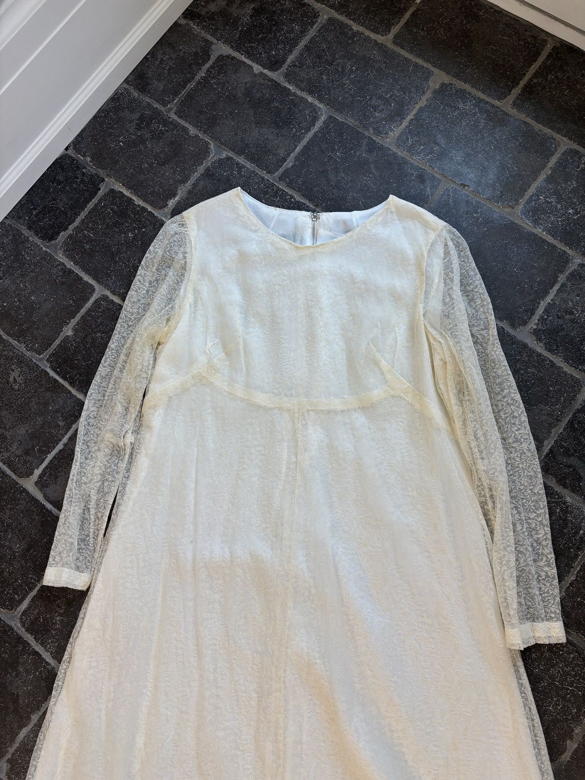Vintage 1960s Lace Wedding Dress True Vintage Bridal Floor Length Size L / US 10 / IT 46 - 5 Thumbnail