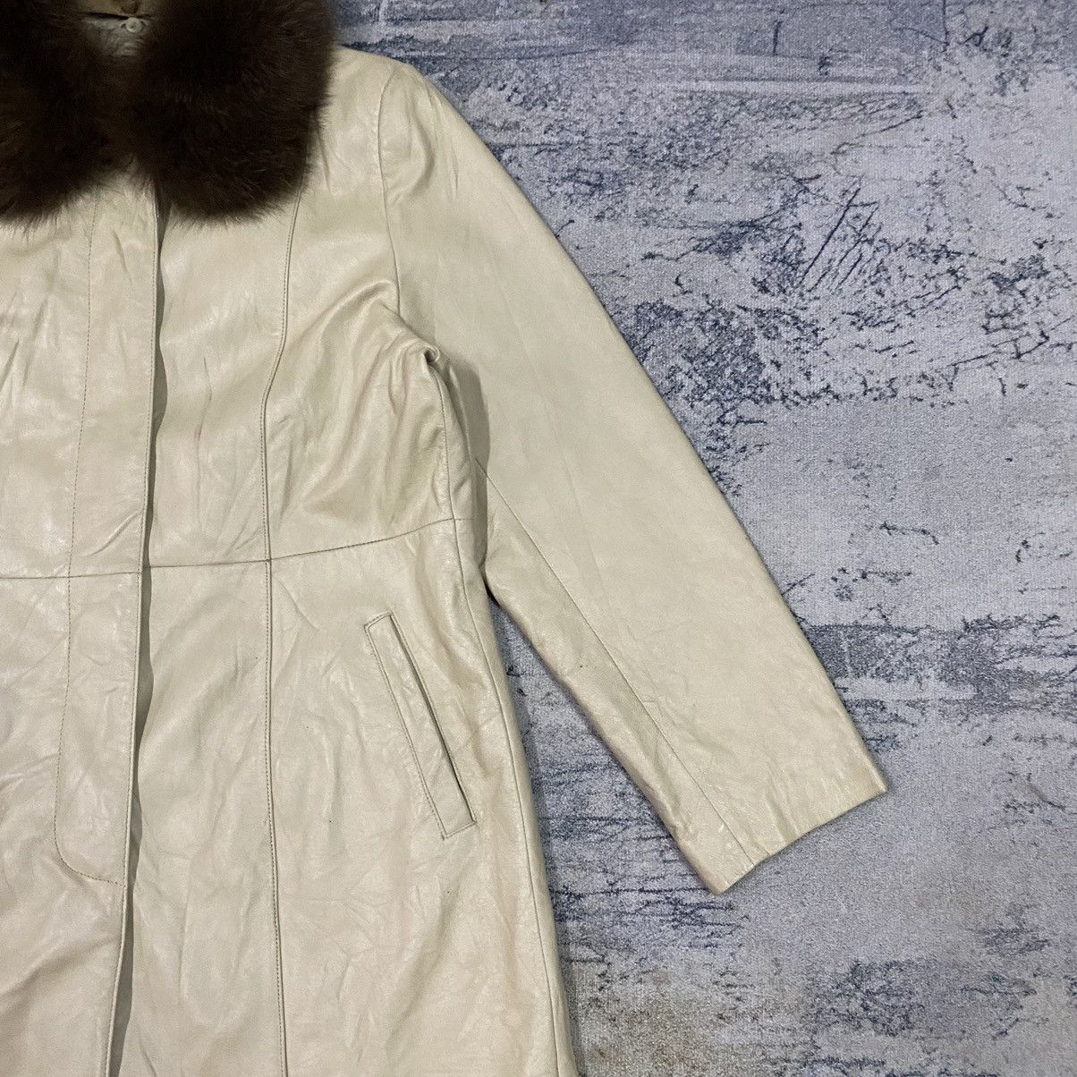 Vintage Vintage Six One Place Fur Neck Leather Jacket Size L / US 10 / IT 46 - 4 Thumbnail