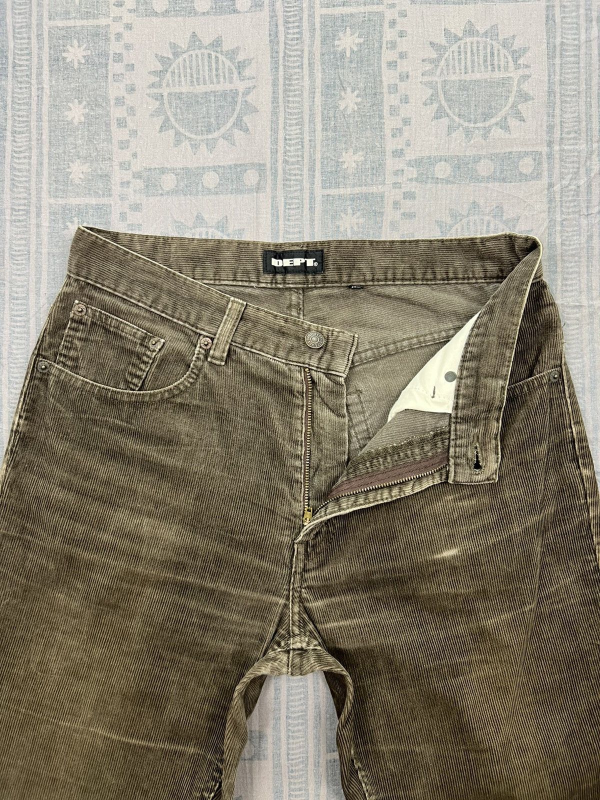 Japanese Brand Dept. Japan Distressed Corduroy Pant Size US 31 - 5 Thumbnail