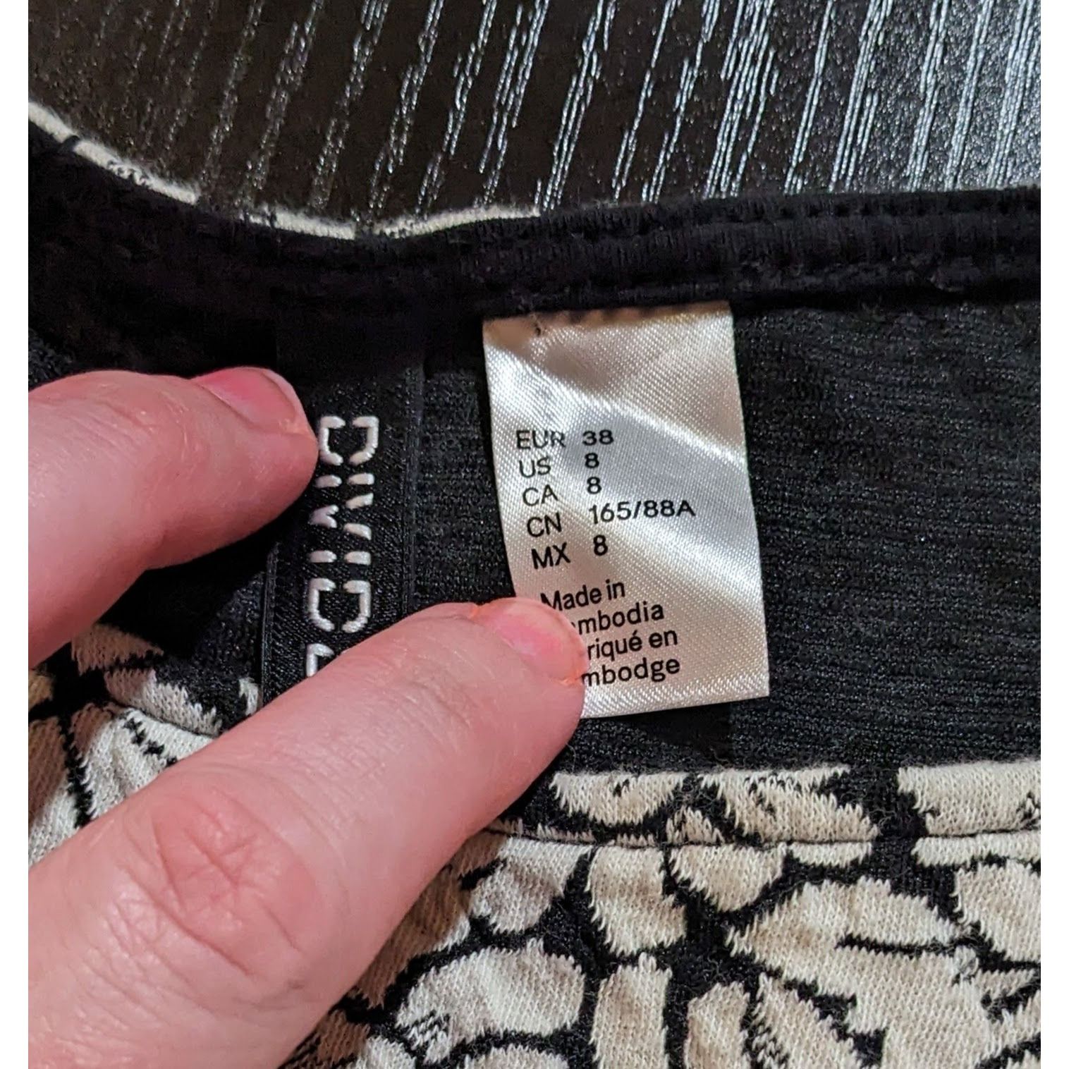 Divided Divided H&M Daisy Dress Size M / US 6-8 / IT 42-44 - 4 Thumbnail
