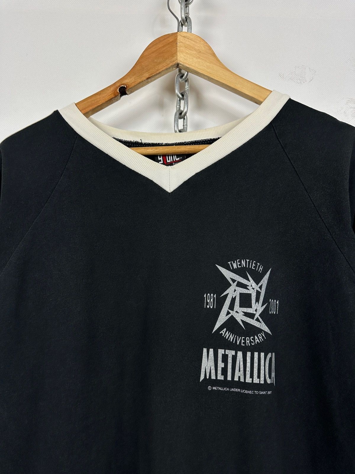 Band Tees Vintage Metallica 20th Anniversary 1981-2001 Giant T-Shirt Size US L / EU 52-54 / 3 - 6 Thumbnail