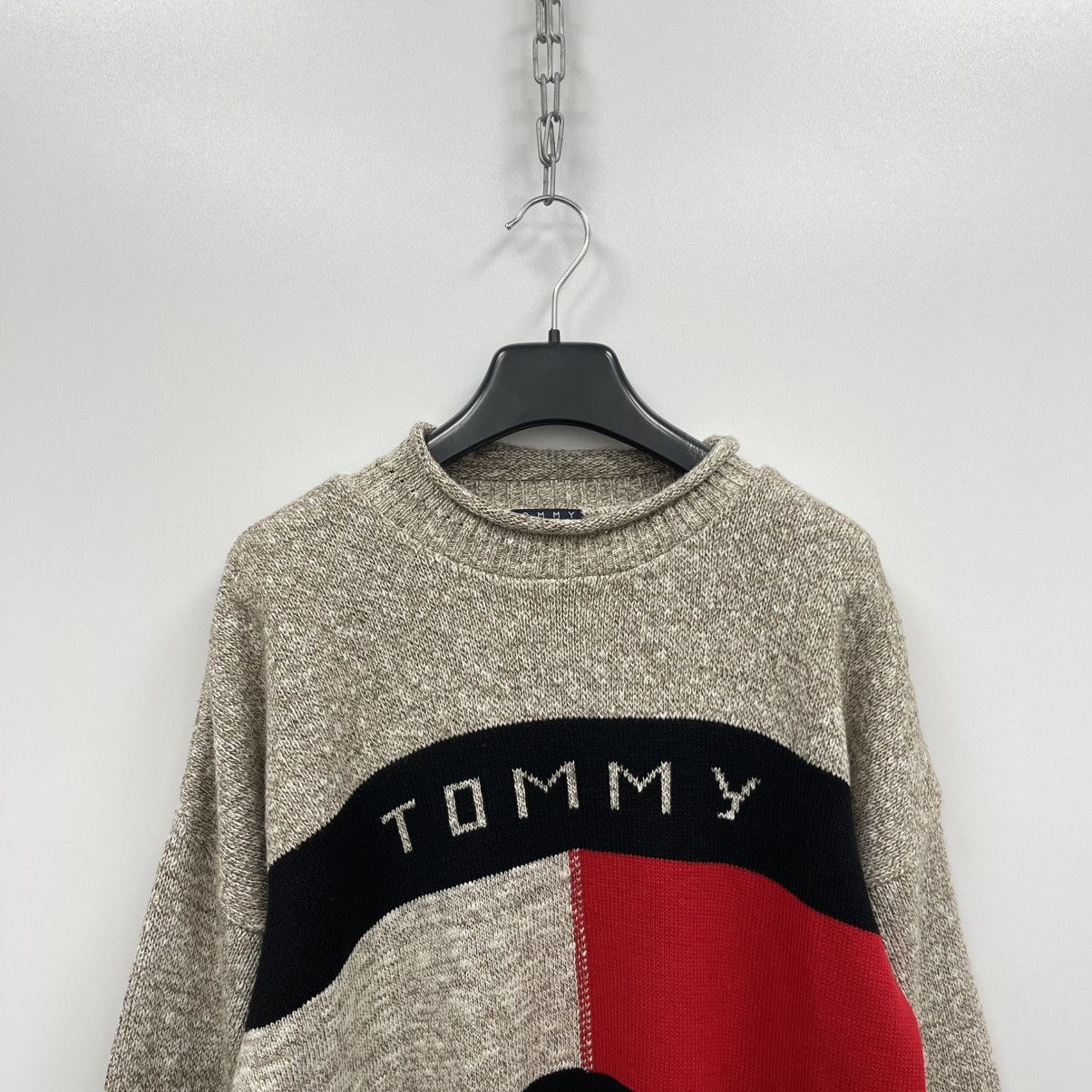 Tommy Hilfiger Tommy Hilfiger Big Logo Cotton Knit Vintage Sweater Beige Size US M / EU 48-50 / 2 - 2 Thumbnail