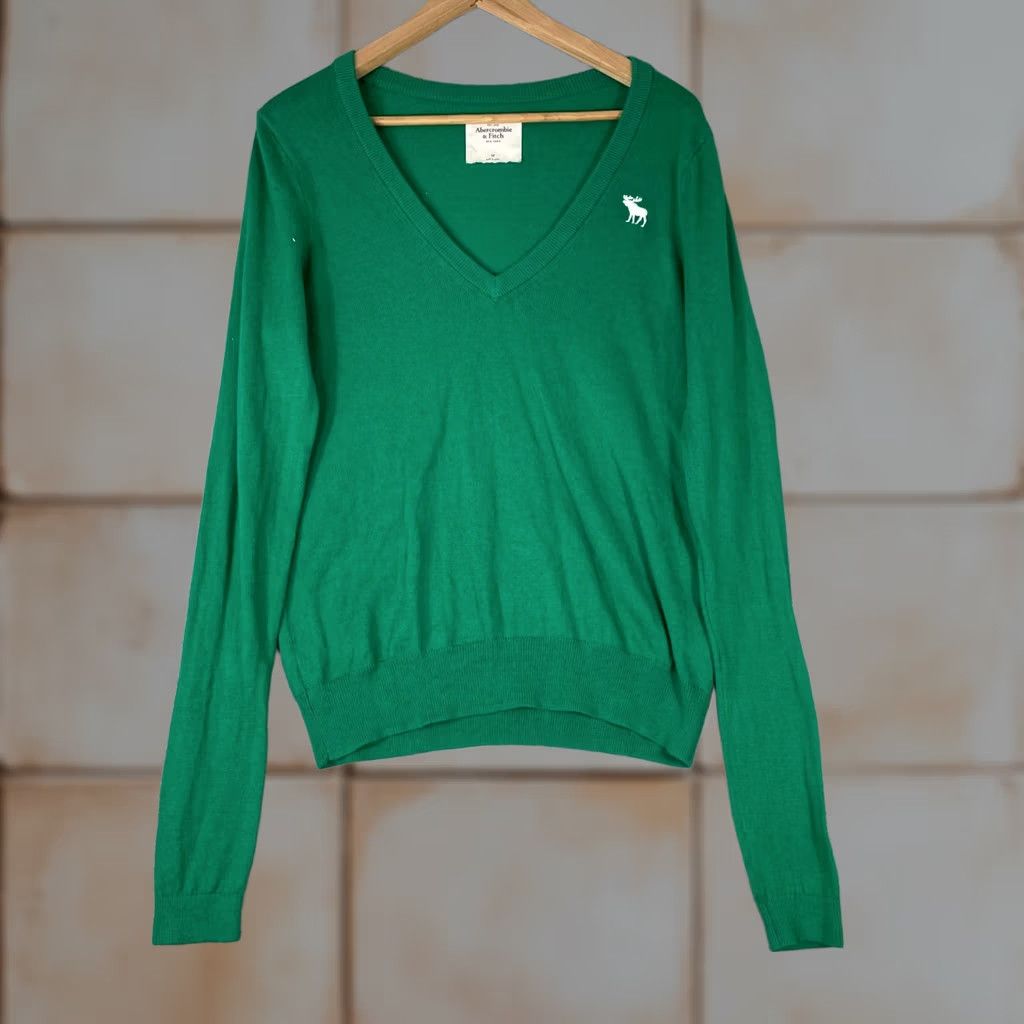 Abercrombie & Fitch Abercrombie & Fitch Sweater Womens M Green Cashmere Blend Neck Preppy Size M / US 6-8 / IT 42-44 - 1 Thumbnail