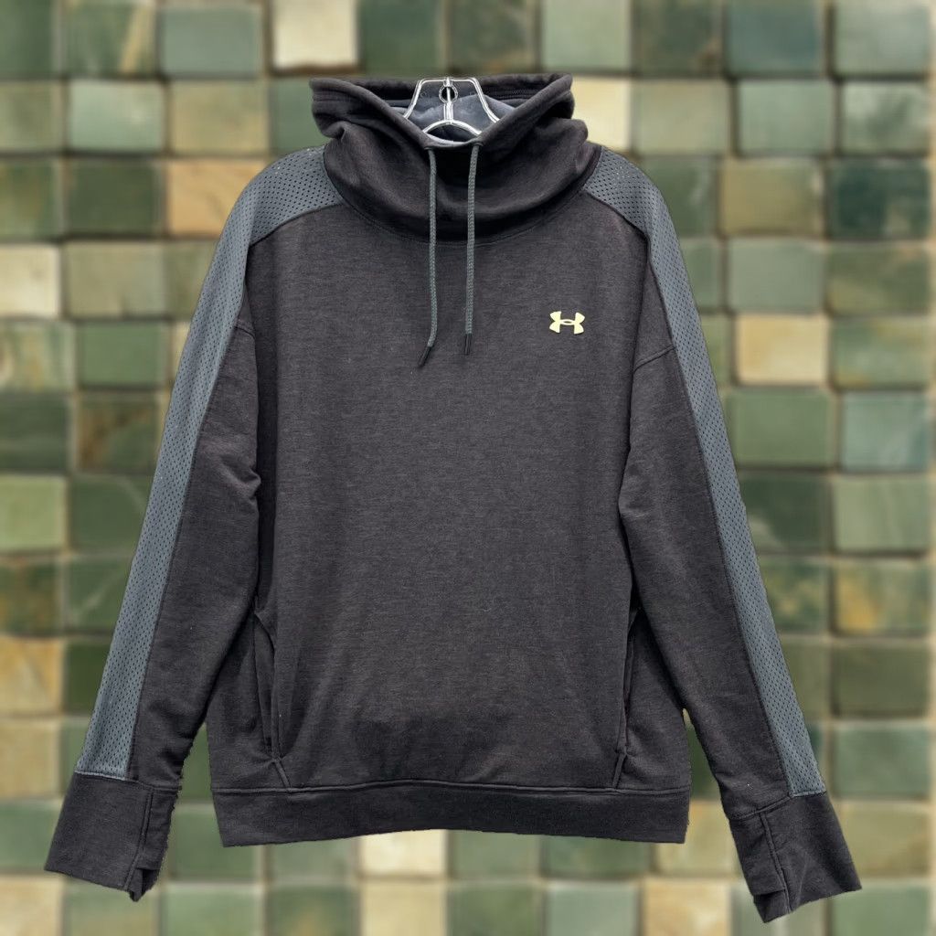 Under Armour Under Armour Hoodie Women's Large Funnel Neck Sweater Sportswear Size L / US 10 / IT 46 - 1 Thumbnail