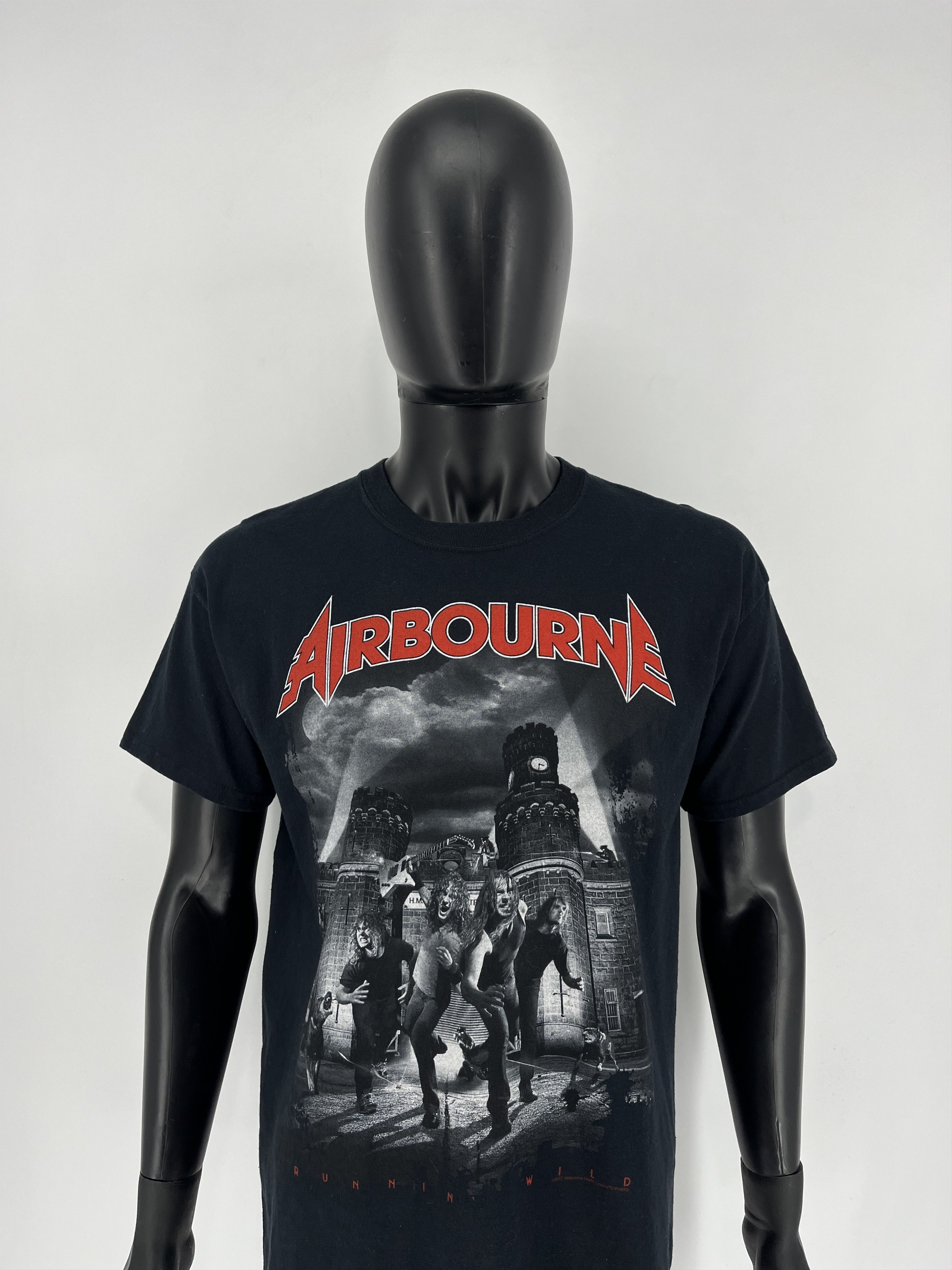 Band Tees Vintage Y2K Airborne Running Wild big logo 2017 tee 90’s Size US L / EU 52-54 / 3 - 1 Thumbnail