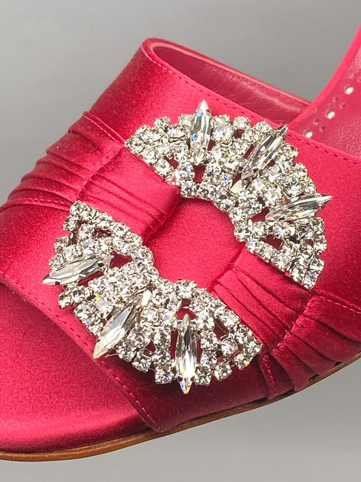 Manolo Blahnik Manolo Blahnik Prinap 50MM Satin Mules Size US 6 / IT 36 - 9 Thumbnail
