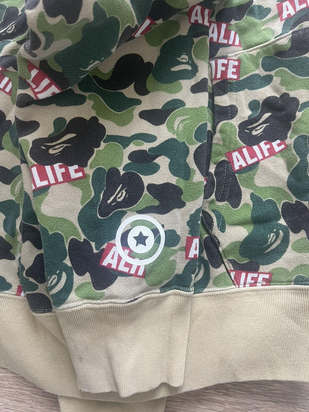 Bape Bape shark full zip wgm camo streetwear japan luxury Size US S / EU 44-46 / 1 - 6 Thumbnail