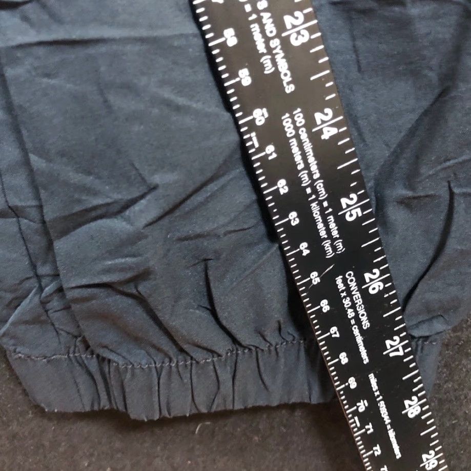 Banana Republic VINTAGE Banana Republic Mens Pants Black Motion Tech Tapered Ankle Jogger XL Size US 38 / EU 54 - 7 Thumbnail