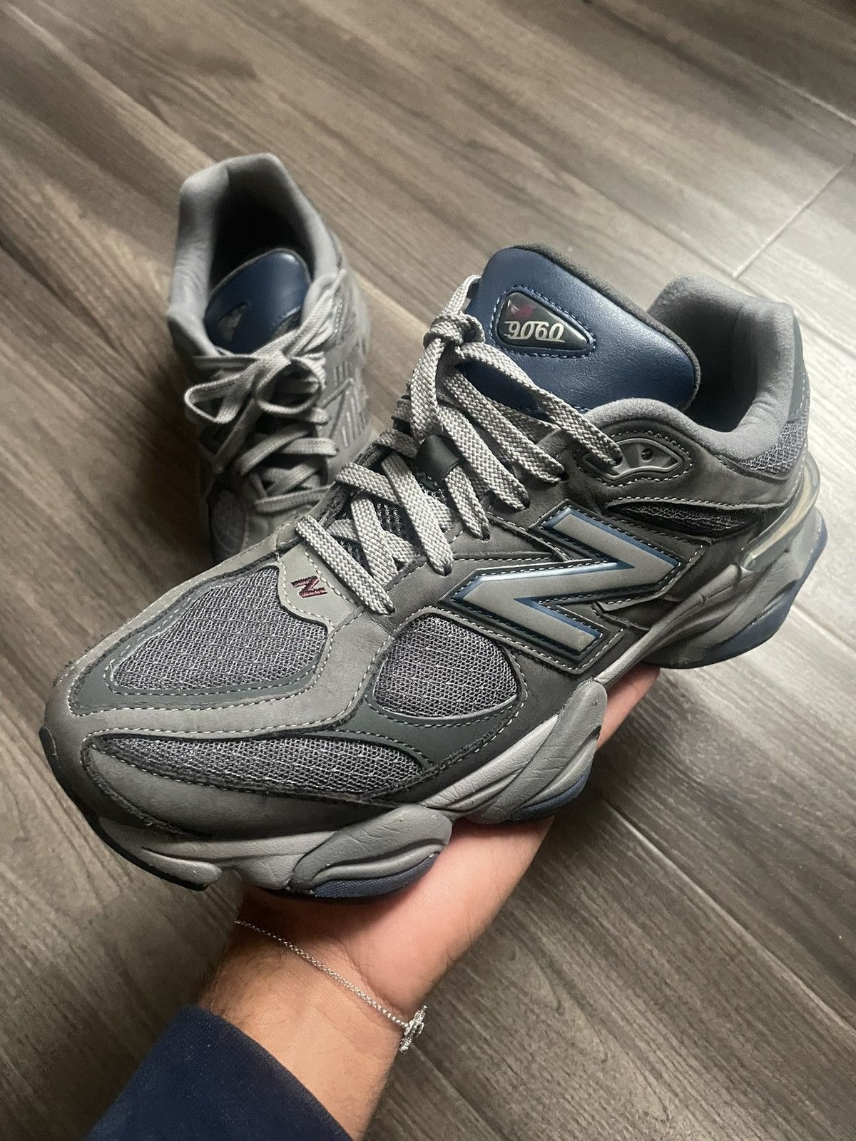 New Balance New Balance 9060 Grey Size US 10 / EU 43 - 1 Thumbnail