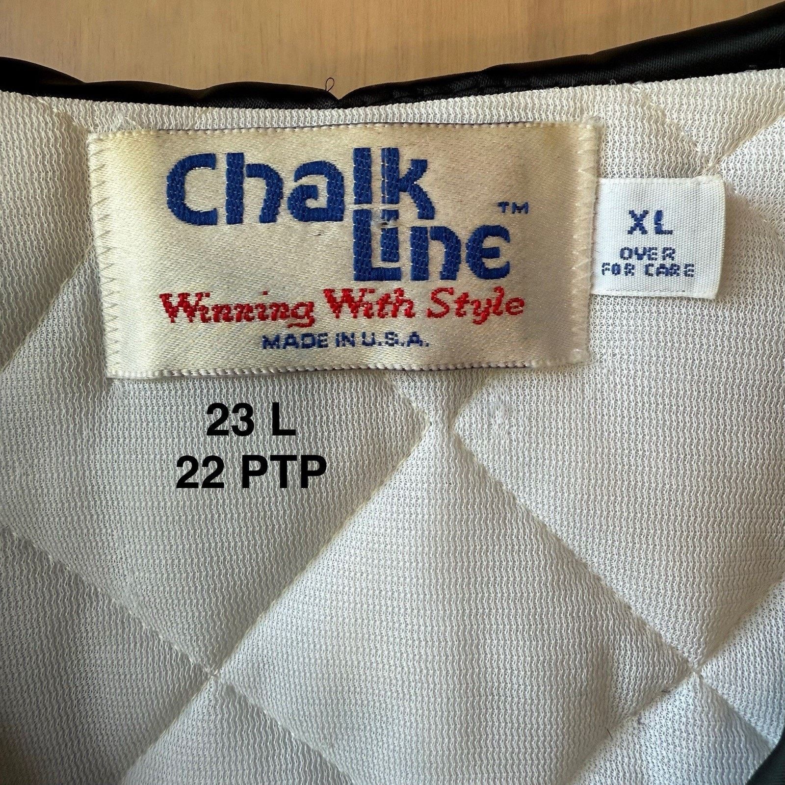 Chalk Line × Vintage Vintage Iowa Hawkeyes Jacket Women's XL White 80s Bomber Size XL / US 12-14 / IT 48-50 - 7 Thumbnail
