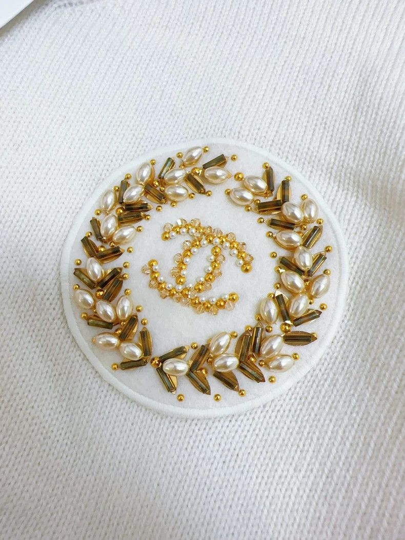 Chanel Chanel 20A beige pearl wheat spike brooch logo cashmere sw Size XS / US 0-2 / IT 36-38 - 8 Thumbnail