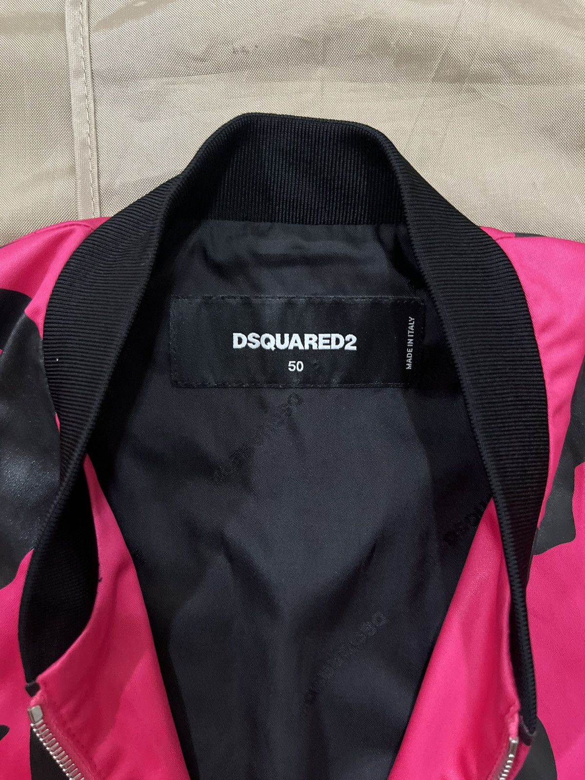 Dsquared2 Dsquared2 Men’s ’80S POP ART’ Print Leather Bomber size 50 Size US M / EU 48-50 / 2 - 3 Thumbnail