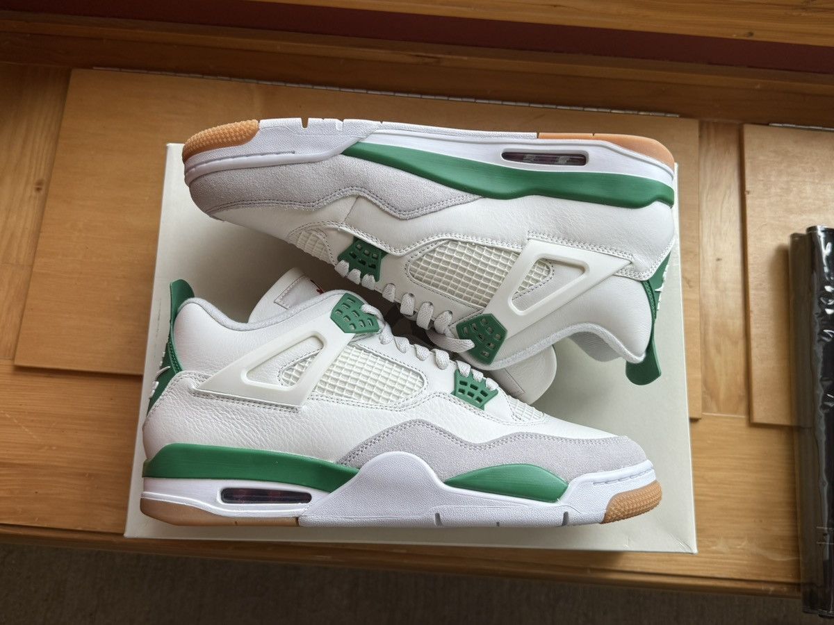 Jordan Brand × Nike Jordan 4 SB Retro “Pine Green” Size 12 Size US 12 / EU 45 - 1 Thumbnail