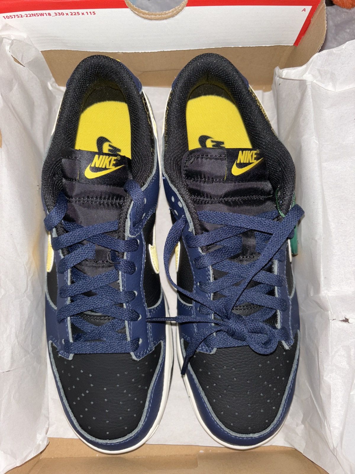 Nike Nike Dunk Low Vintage Michigan 2024 Size US 10 / EU 43 - 7 Thumbnail