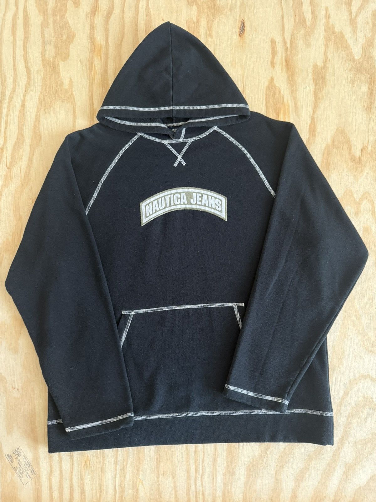 Nautica Vintage Nautica Jeans Hoodie Black Spell Out Pullover Mens Size US L / EU 52-54 / 3 - 2 Thumbnail