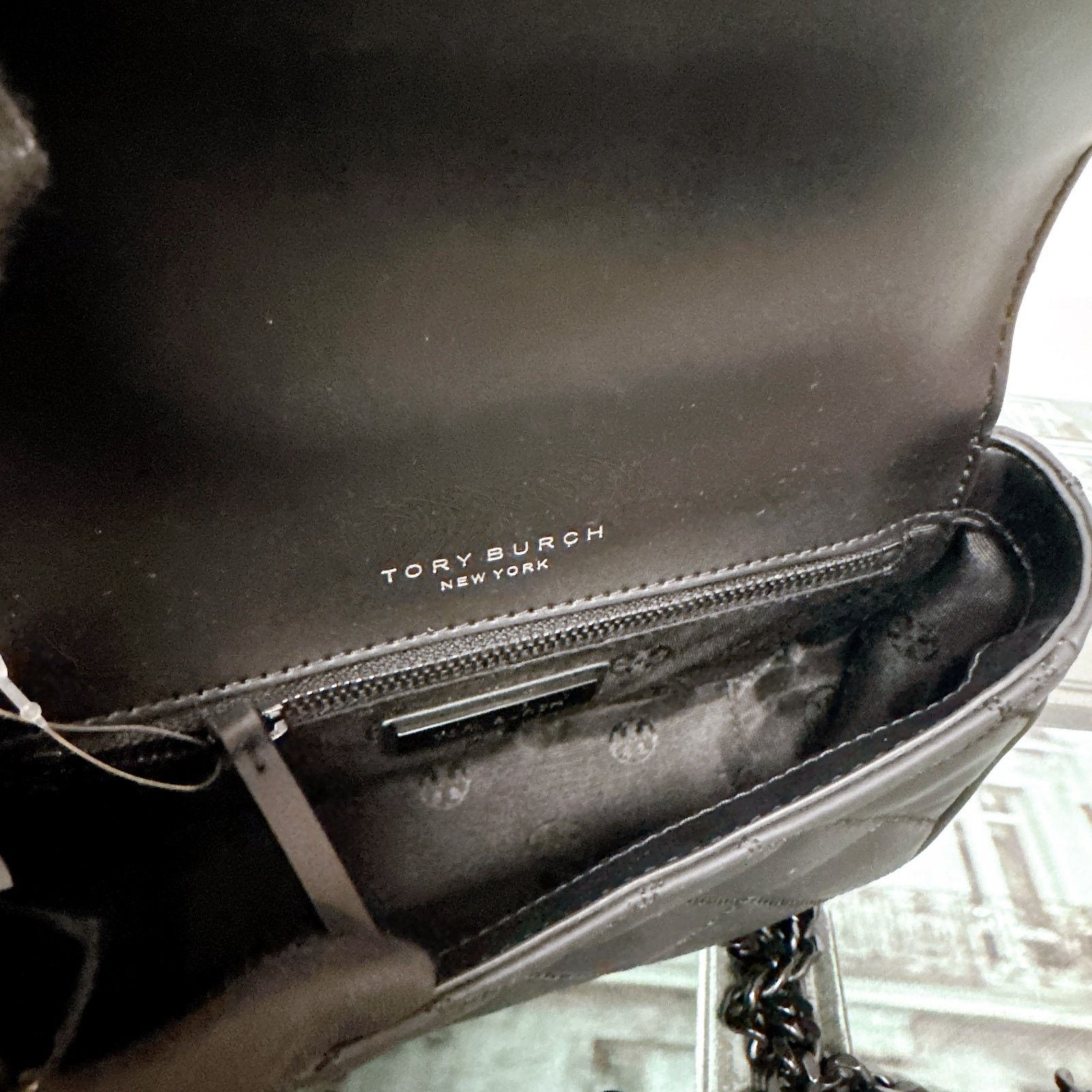 Tory Burch Tory Burch 87872 Willa Matte Mini Top Handle Bag Black Size ONE SIZE - 5 Thumbnail