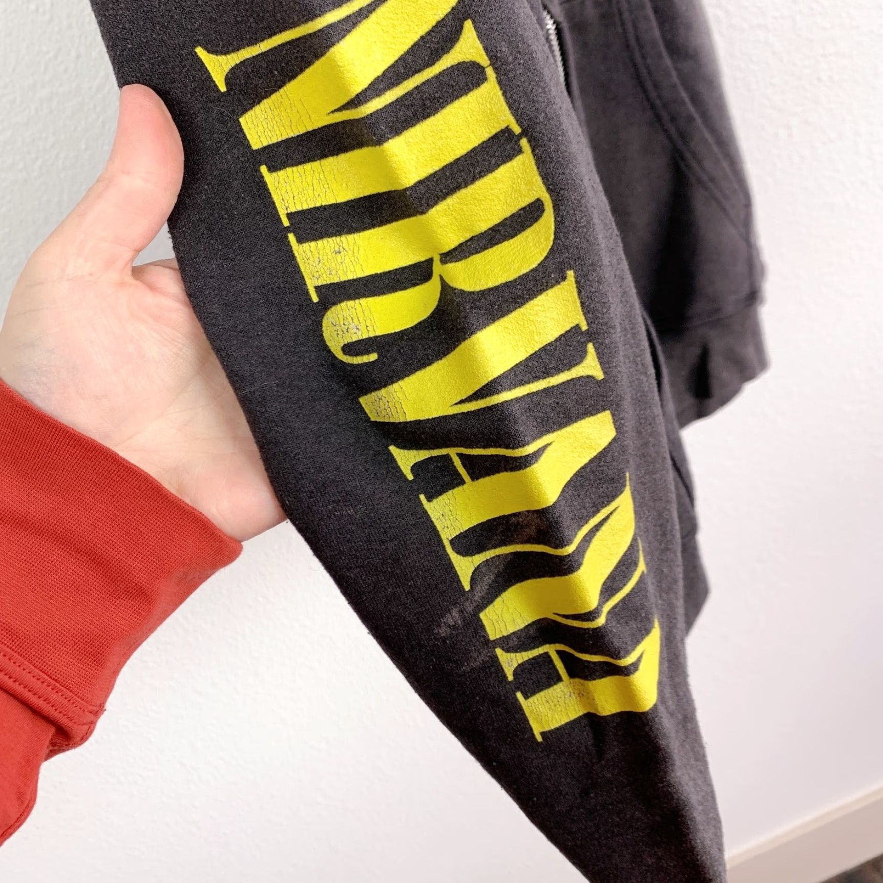 Vintage Vintage Nirvana Smiley Face Faded Black Full Zip Hoodie Jacket Large XL Mens Hoodie Size US L / EU 52-54 / 3 - 2 Thumbnail