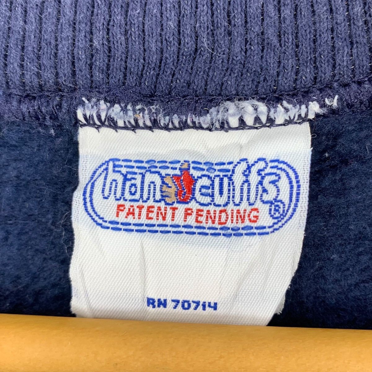 Vintage Vintage 90s HANDCUFFS Patent Pending Skateboard Sweatshirt Size US XL / EU 56 / 4 - 5 Thumbnail