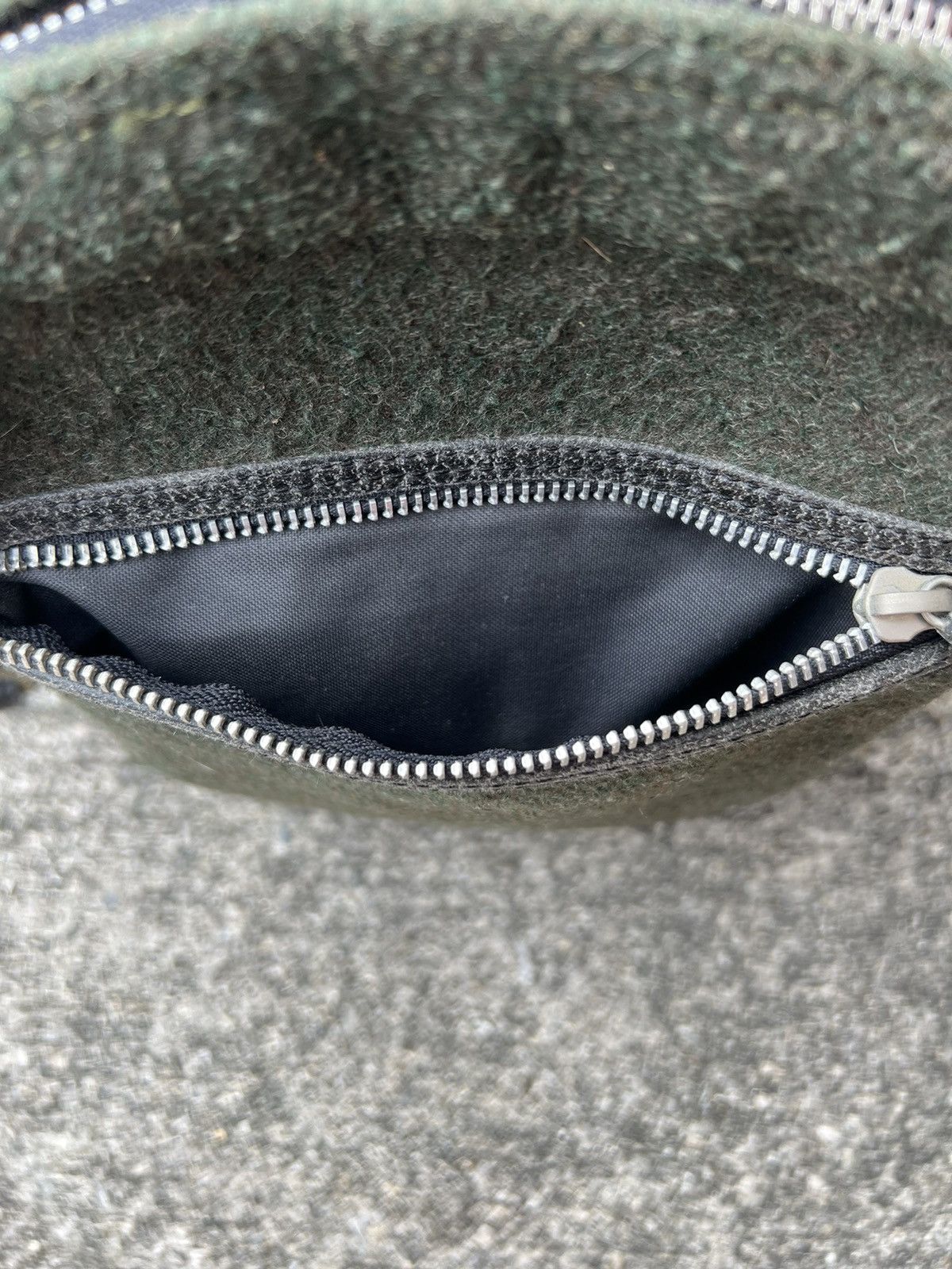 Lui's Vintage Luis Japan Distressed Hybrid Wool Leather Sling Bag Size ONE SIZE - 19 Thumbnail