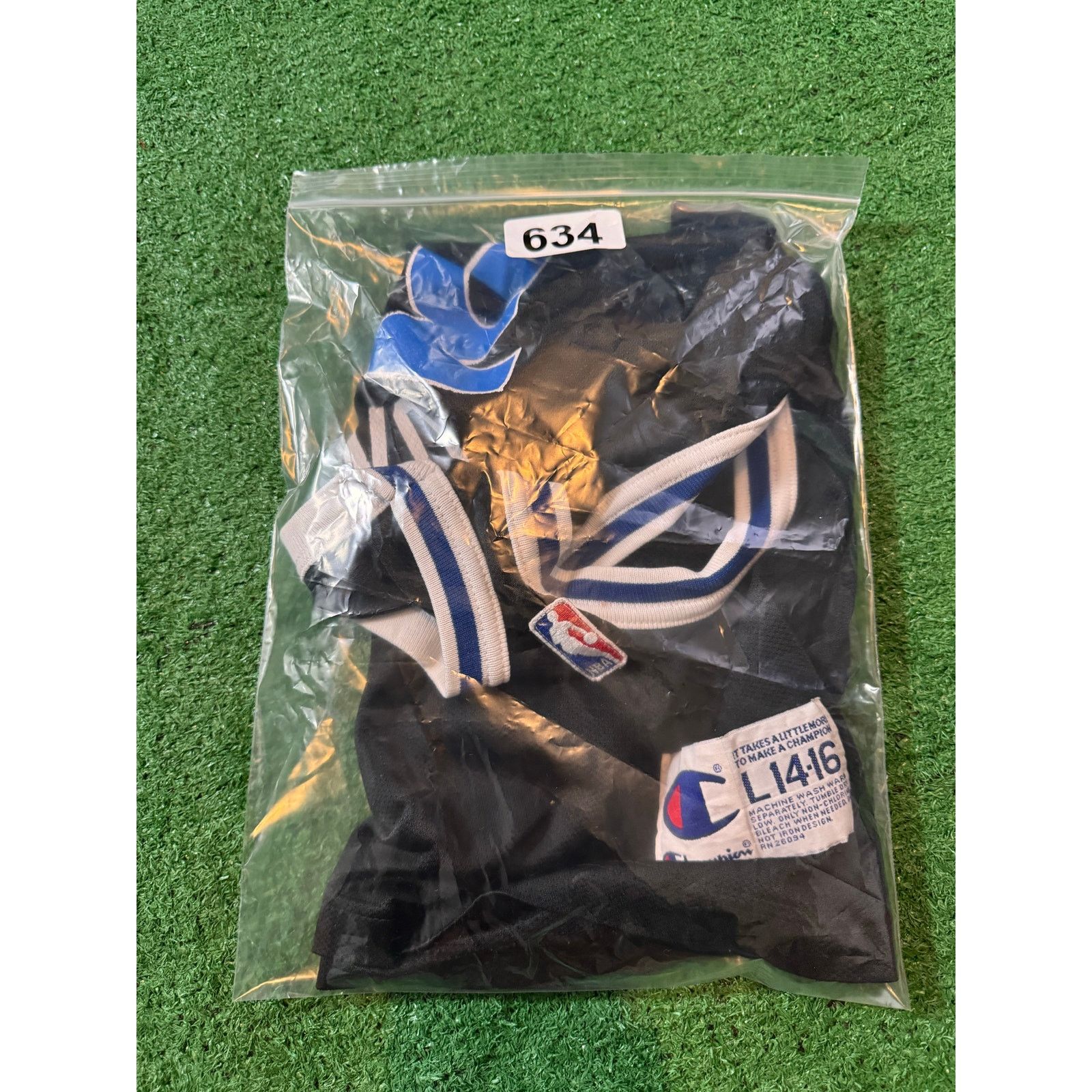 Champion Champion Shaquille O Neal Orlando Magic kids Jersey L Size US XS / EU 42 / 0 - 2 Thumbnail
