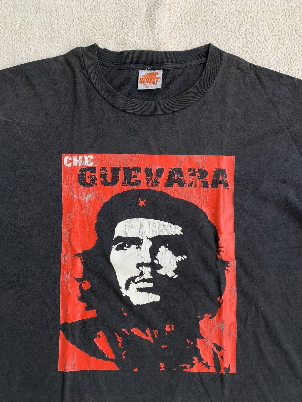Band Tees × Vintage 🔥RARE🔥 Vintage Sun Faded Che Guevara Tee Size US L / EU 52-54 / 3 - 3 Thumbnail