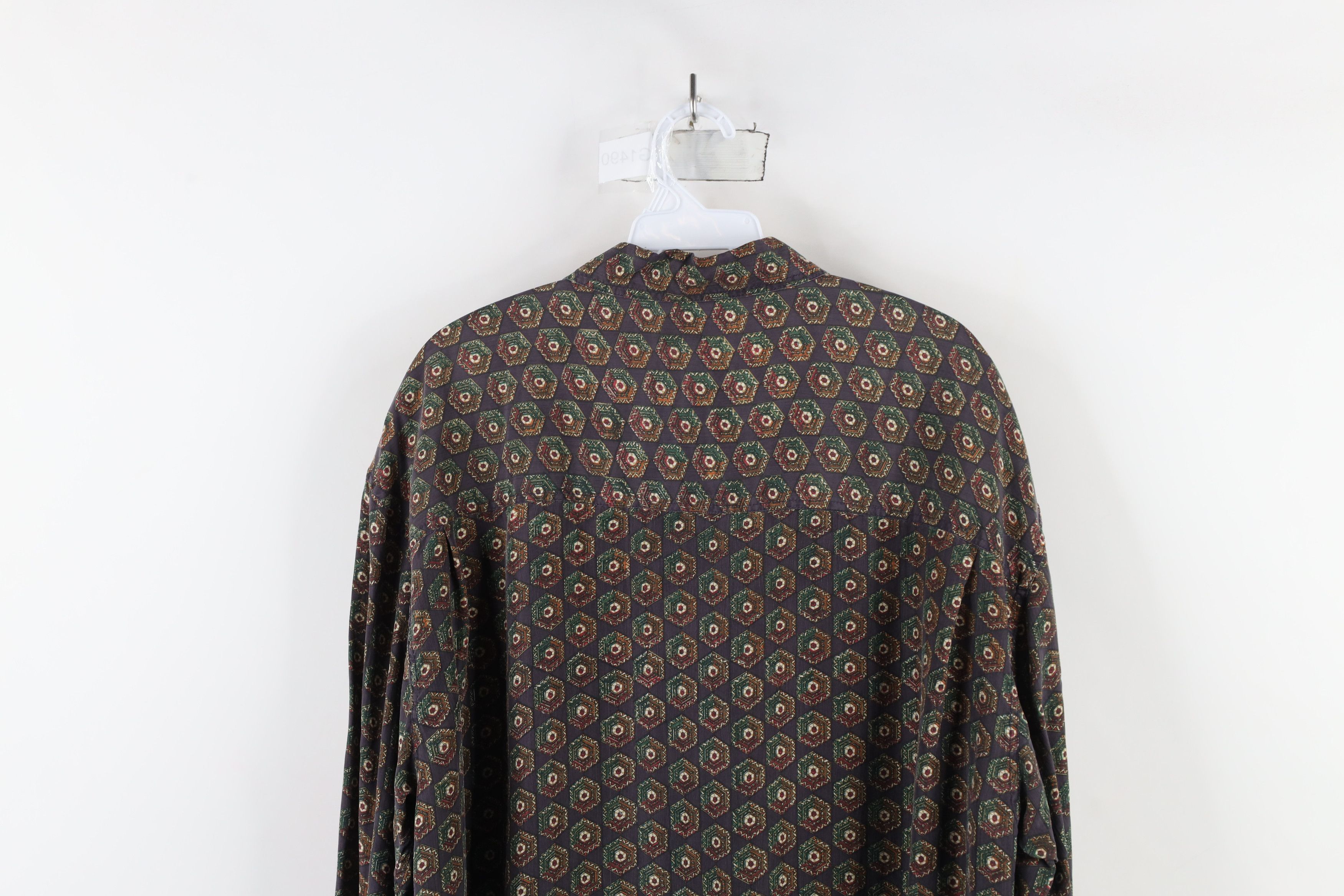Vintage Vintage 90s Streetwear Geometric Silk Collared Button Shirt Size US M / EU 48-50 / 2 - 10 Thumbnail