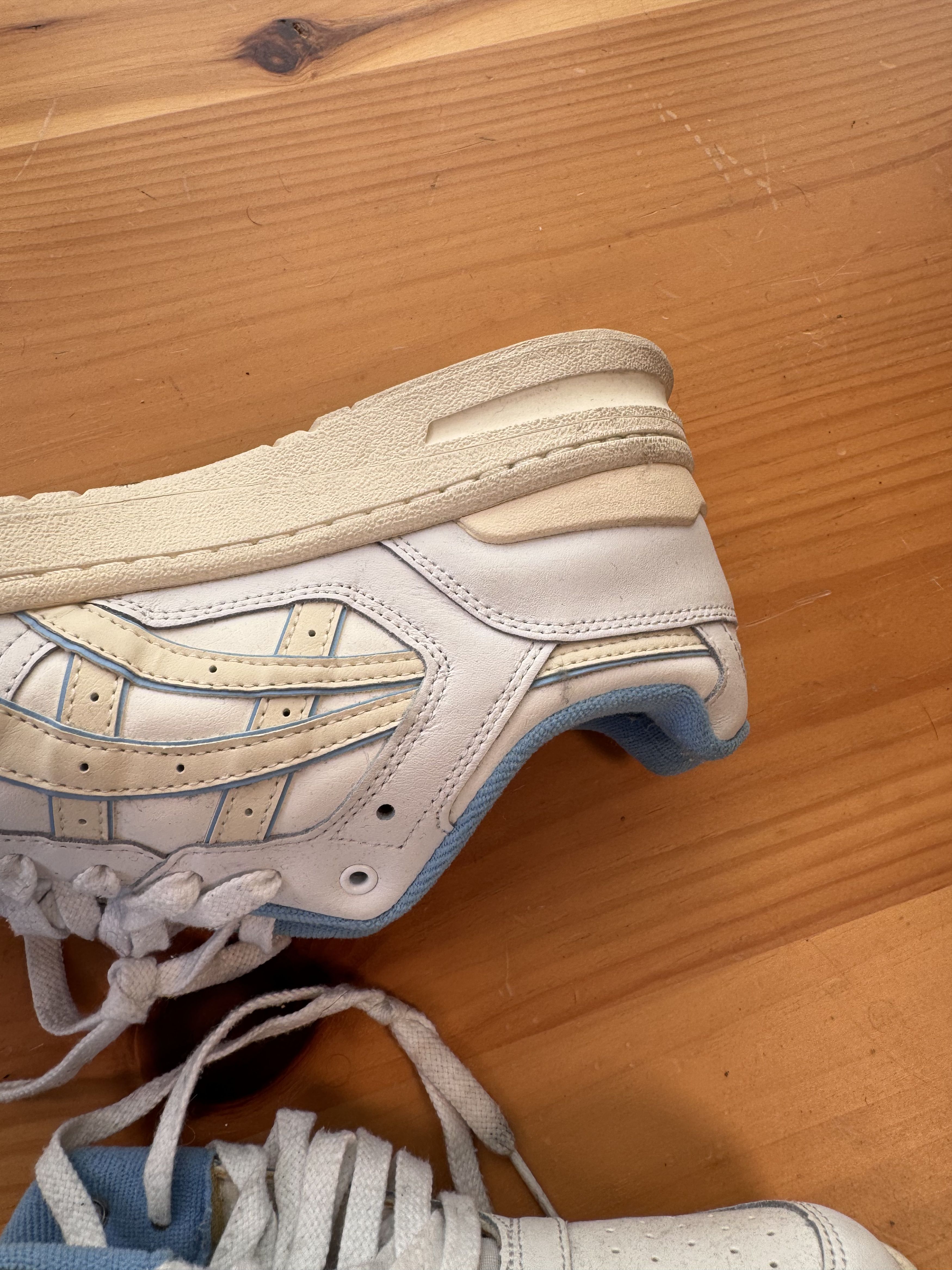 Asics Asics Classic Sneakers Size US 9 / EU 42 - 4 Thumbnail