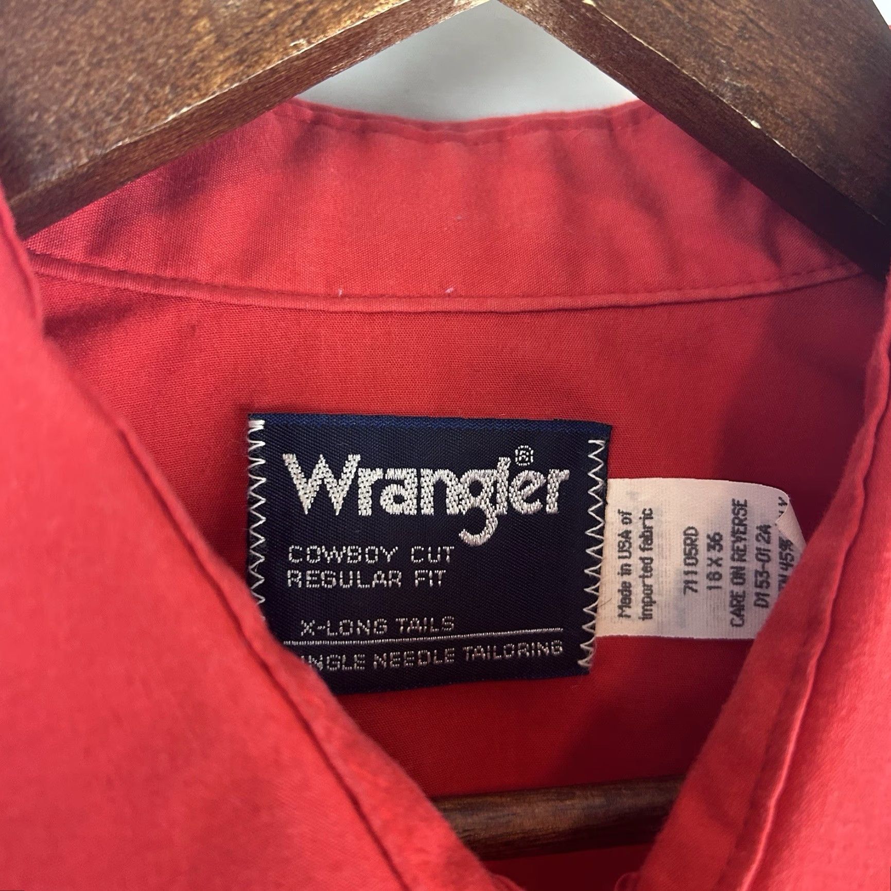 Wrangler VINTAGE Wrangler Shirt Men's 18 X 36 Red Cowboy Cut X Long Tails Snaps Western USA Made Shirt Size US XXL / EU 58 / 5 - 5 Thumbnail