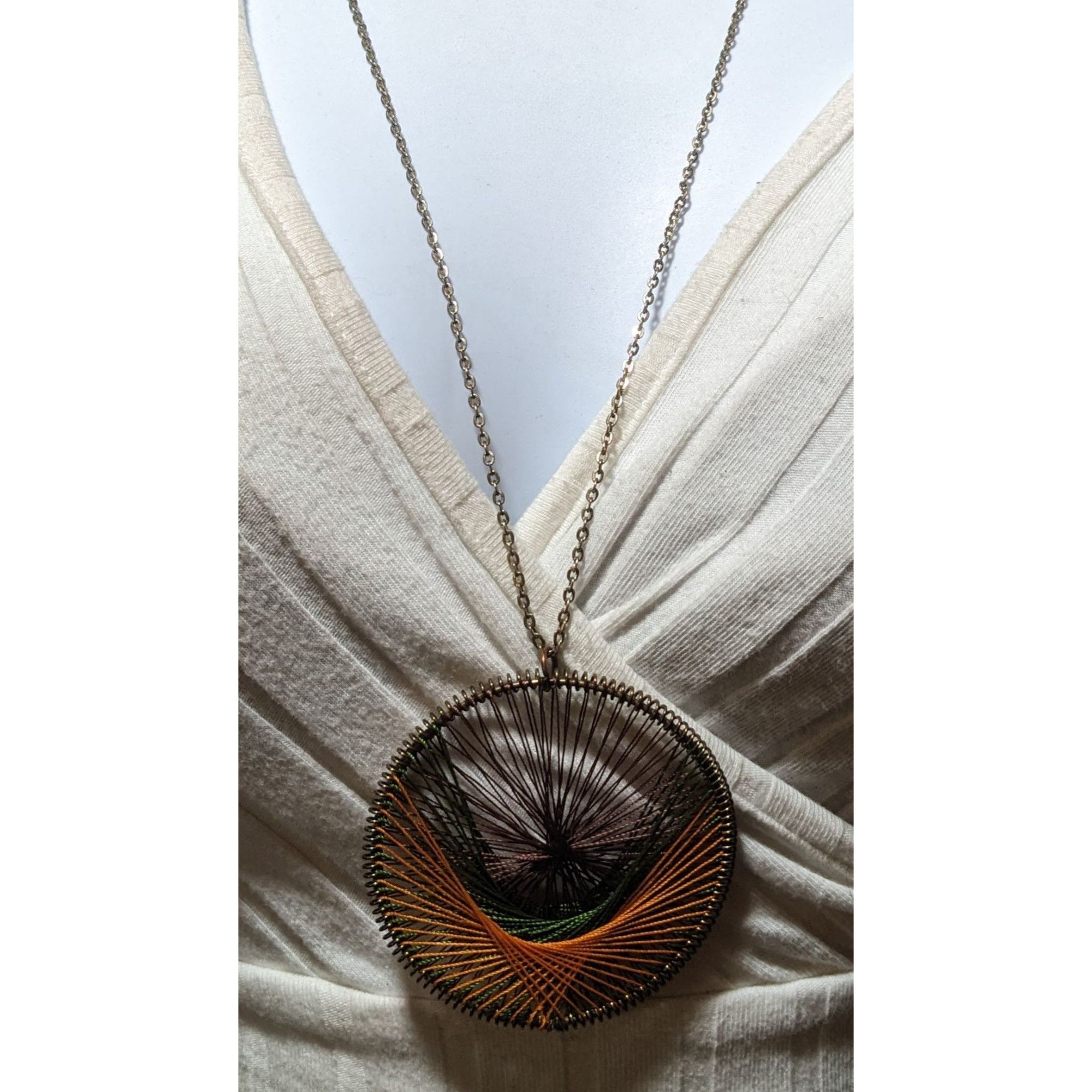 Other Earth Tone Macrame Threaded Pendant Necklace Size ONE SIZE - 5 Thumbnail