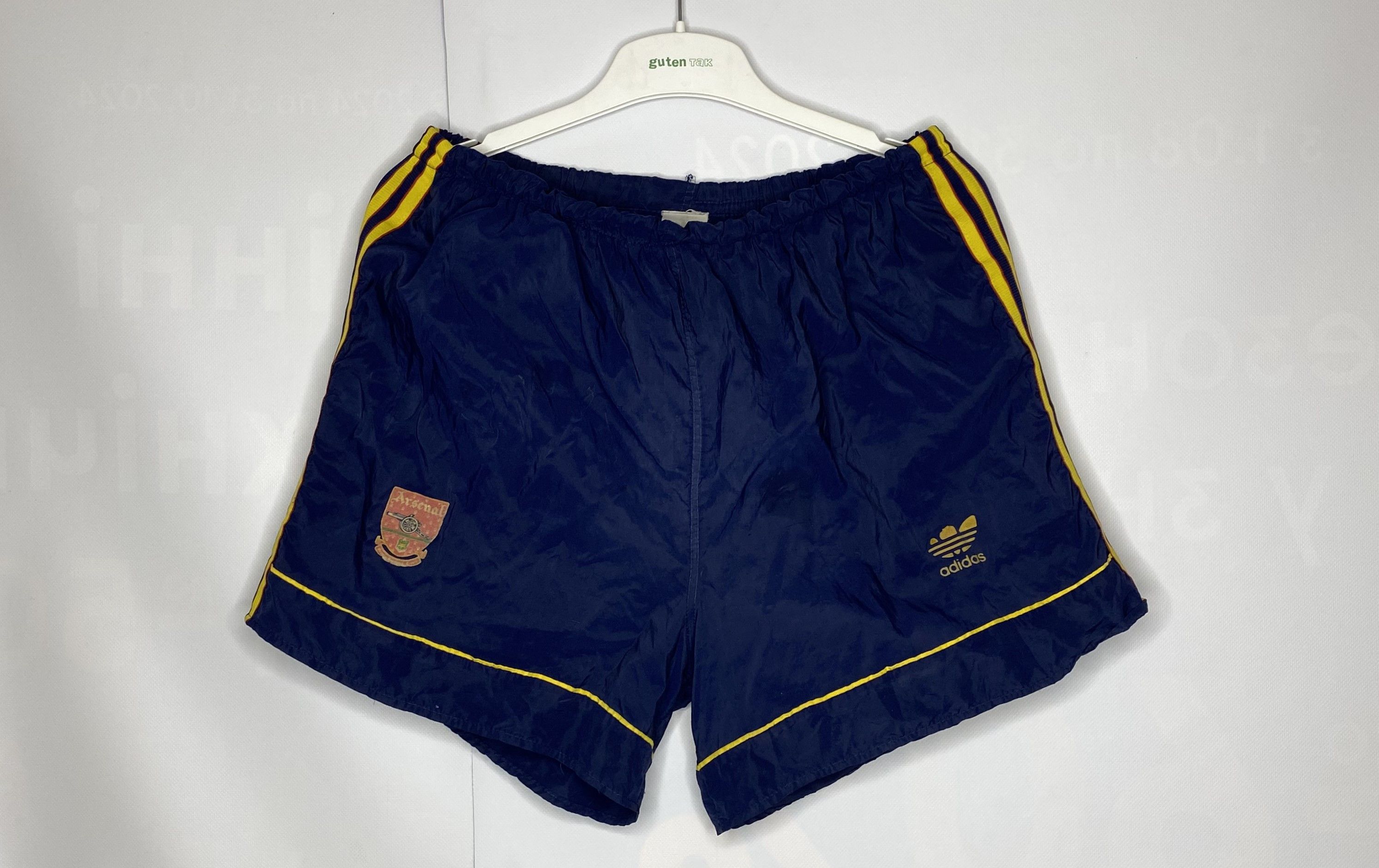 Adidas ARSENAL 1991 1993 AWAY FOOTBALL SOCCER SHORTS ADIDAS Size US 36 / EU 52 - 1 Thumbnail