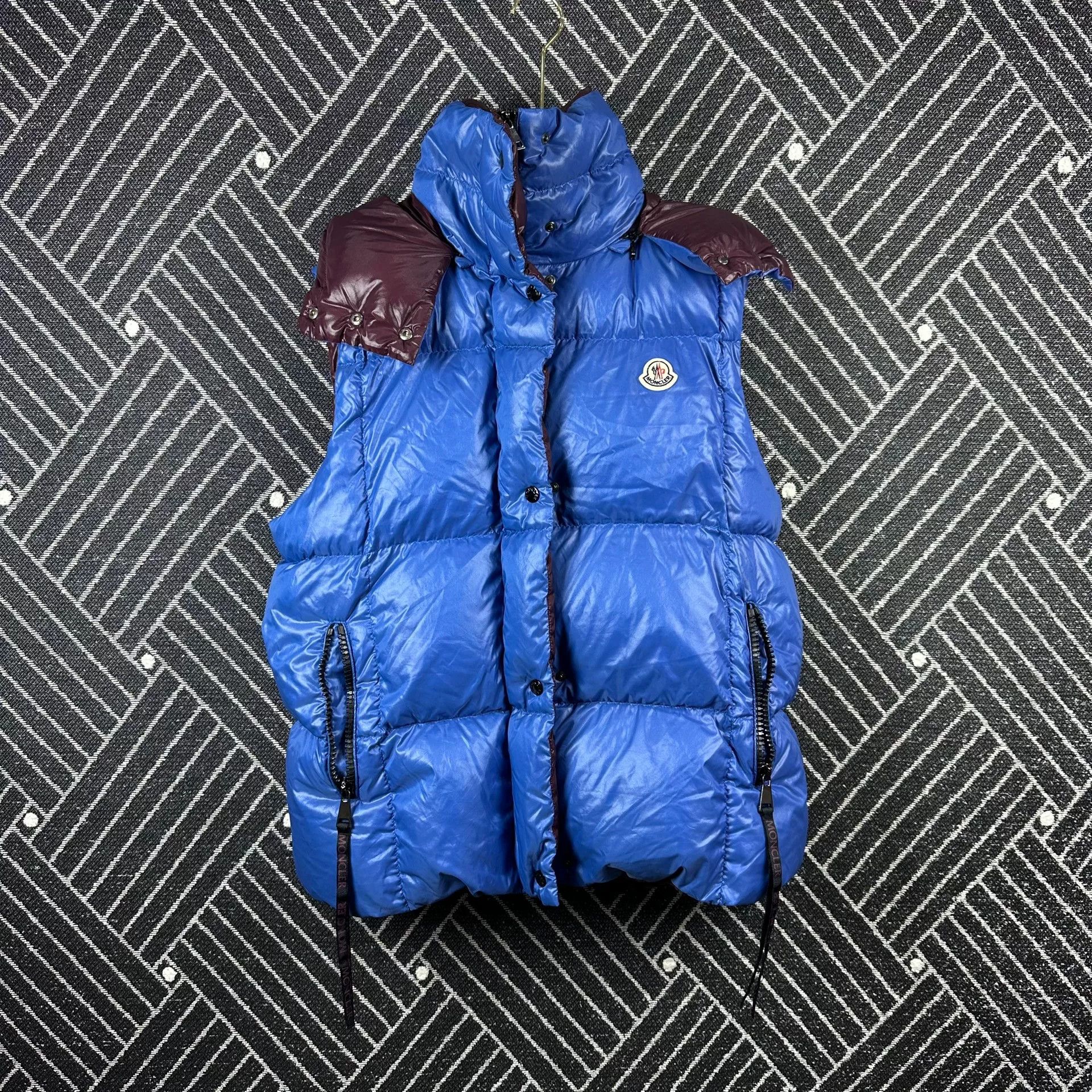 Moncler Moncler Luzule Blue Down Vest Size S / US 4 / IT 40 - 1 Thumbnail