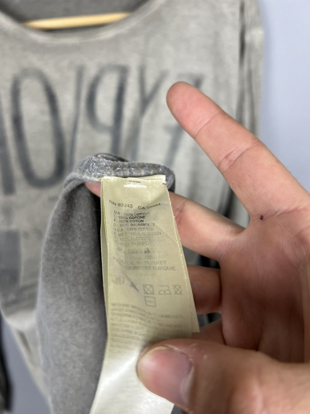 Diesel (M) Diesel Explore reverse big logo Long Sleeve T-Shirt Size US M / EU 48-50 / 2 - 8 Thumbnail