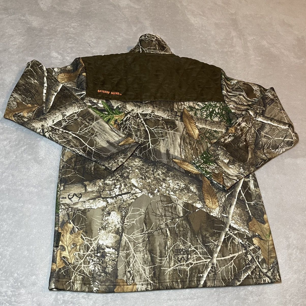 Other Catchin Deers Mens Realtree Camo Pullover Shooting Shirt M Size US M / EU 48-50 / 2 - 2 Thumbnail