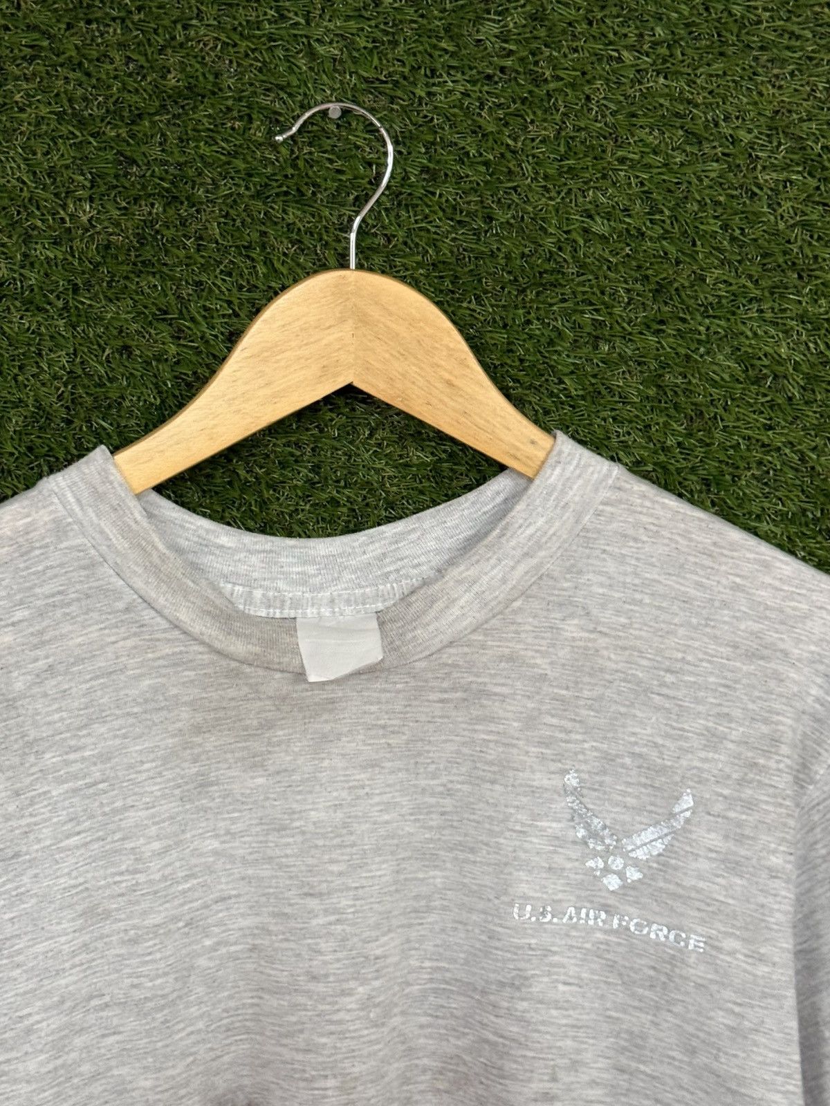 Vintage Vintage Distressed US Air Force Military Grey Logo Shirt 3M Size US XL / EU 56 / 4 - 5 Thumbnail