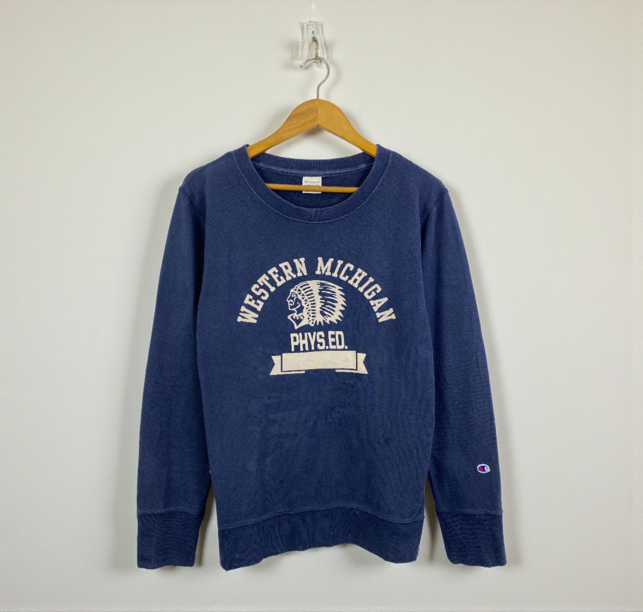 Champion Vintage Champion Wording Pullover Jumper Sweatshirt SH0321 Size US L / EU 52-54 / 3 - 1 Thumbnail