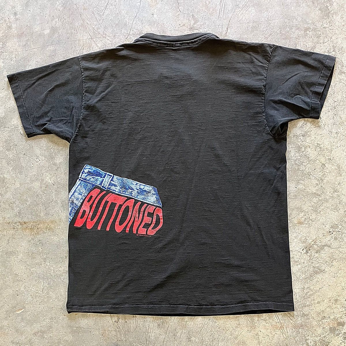 Vintage Vintage Levi's Keep It Buttoned T-Shirt Size US XL / EU 56 / 4 - 2 Thumbnail