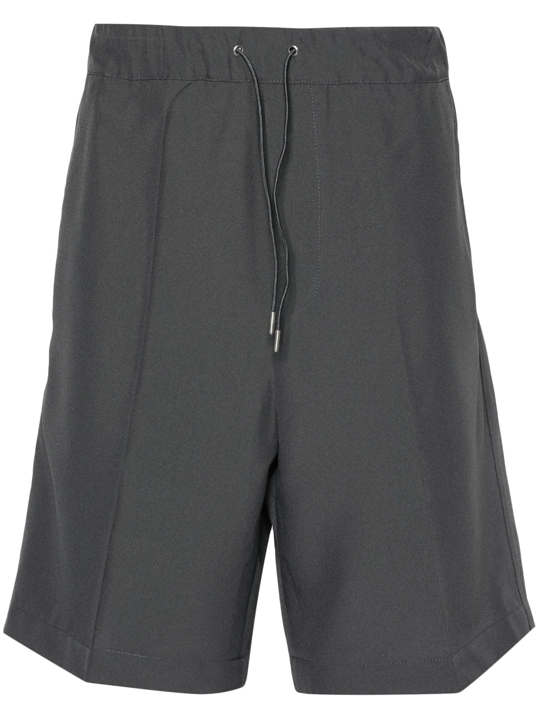 o1y0225 Short in Dark Grey